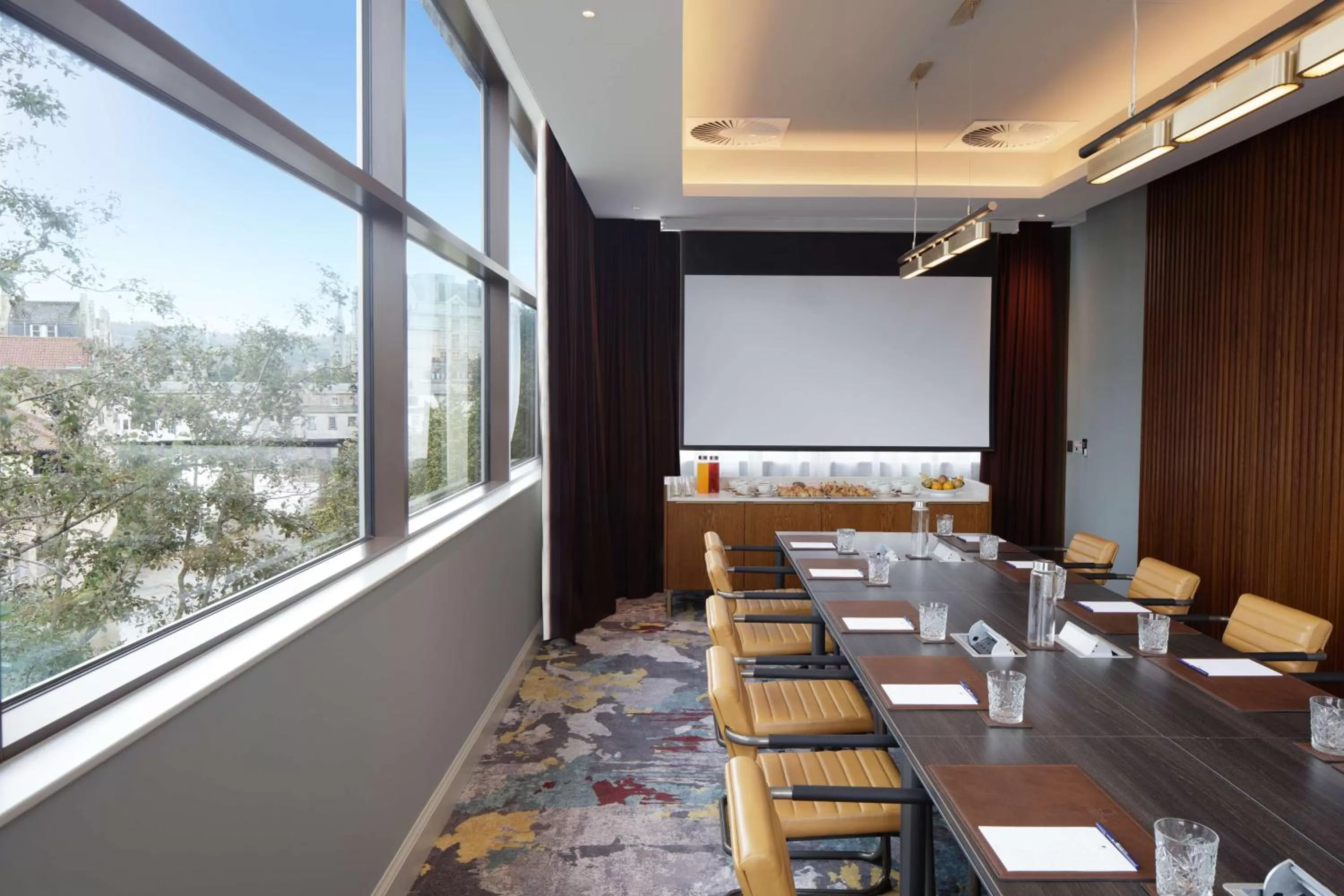 Meeting/conference room in DoubleTree by Hilton Bath