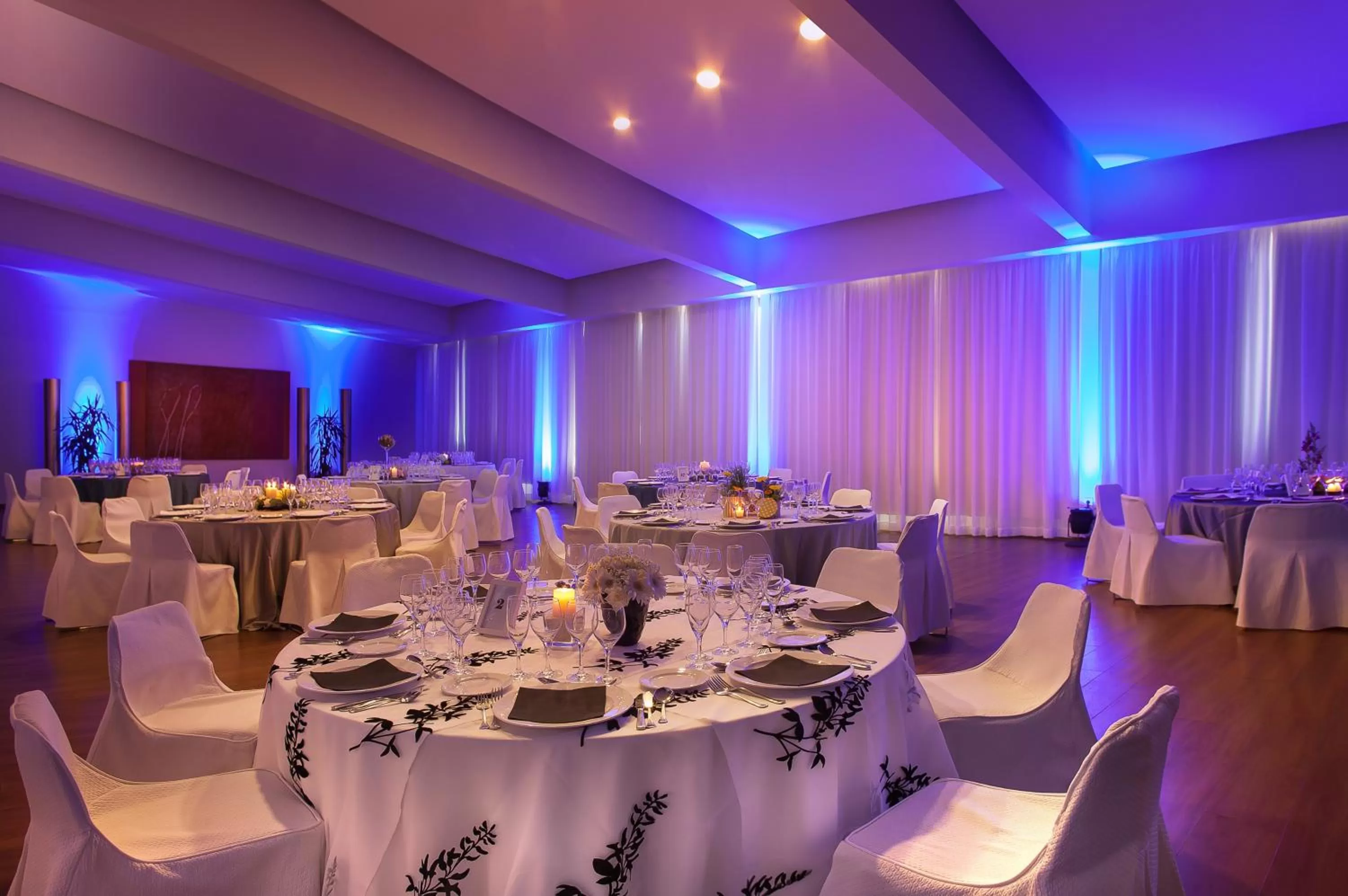 Banquet/Function facilities in SH Valencia Palace