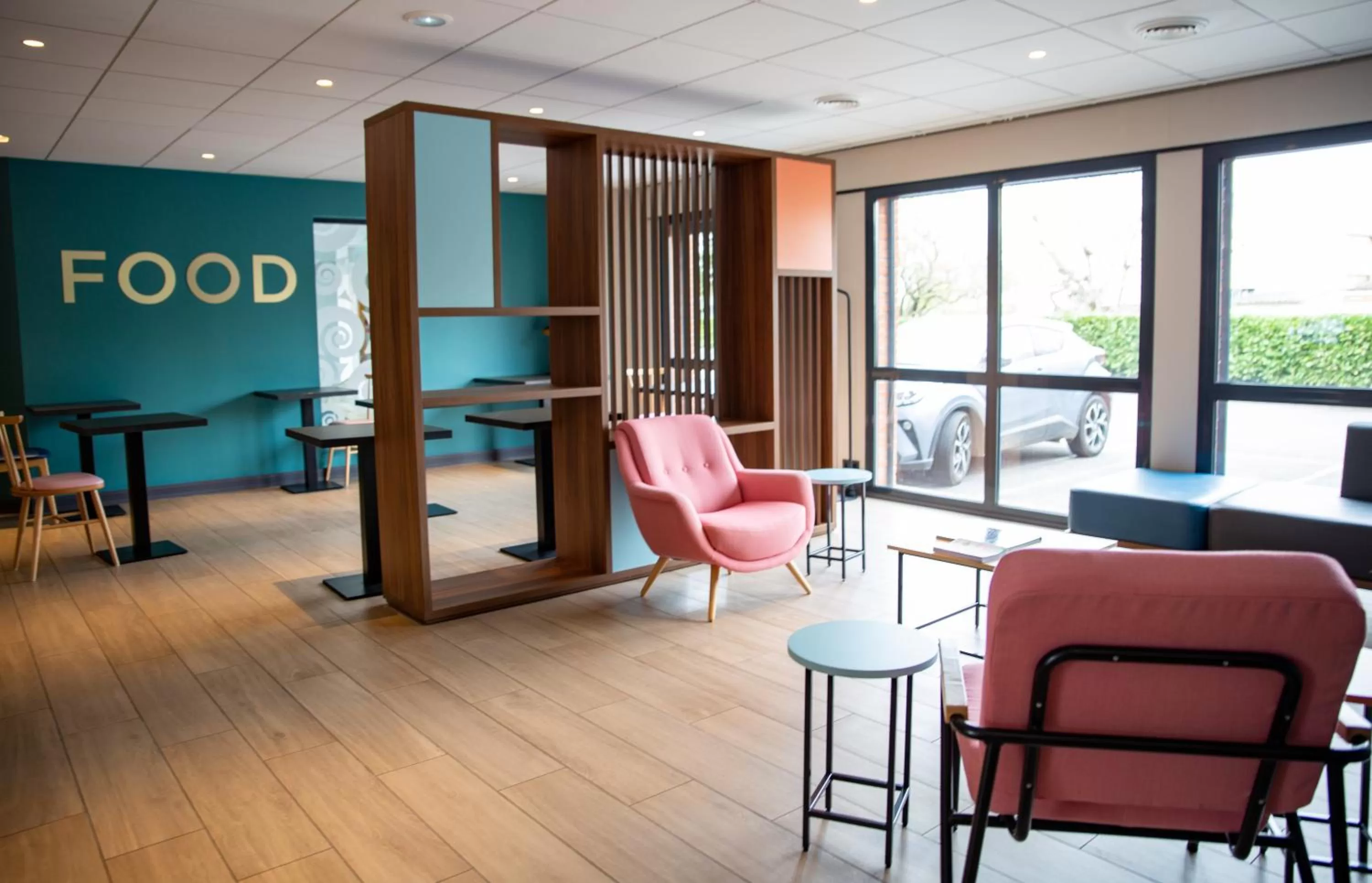 Lobby or reception in Clarion Aparthotel Toulouse Blagnac Airport
