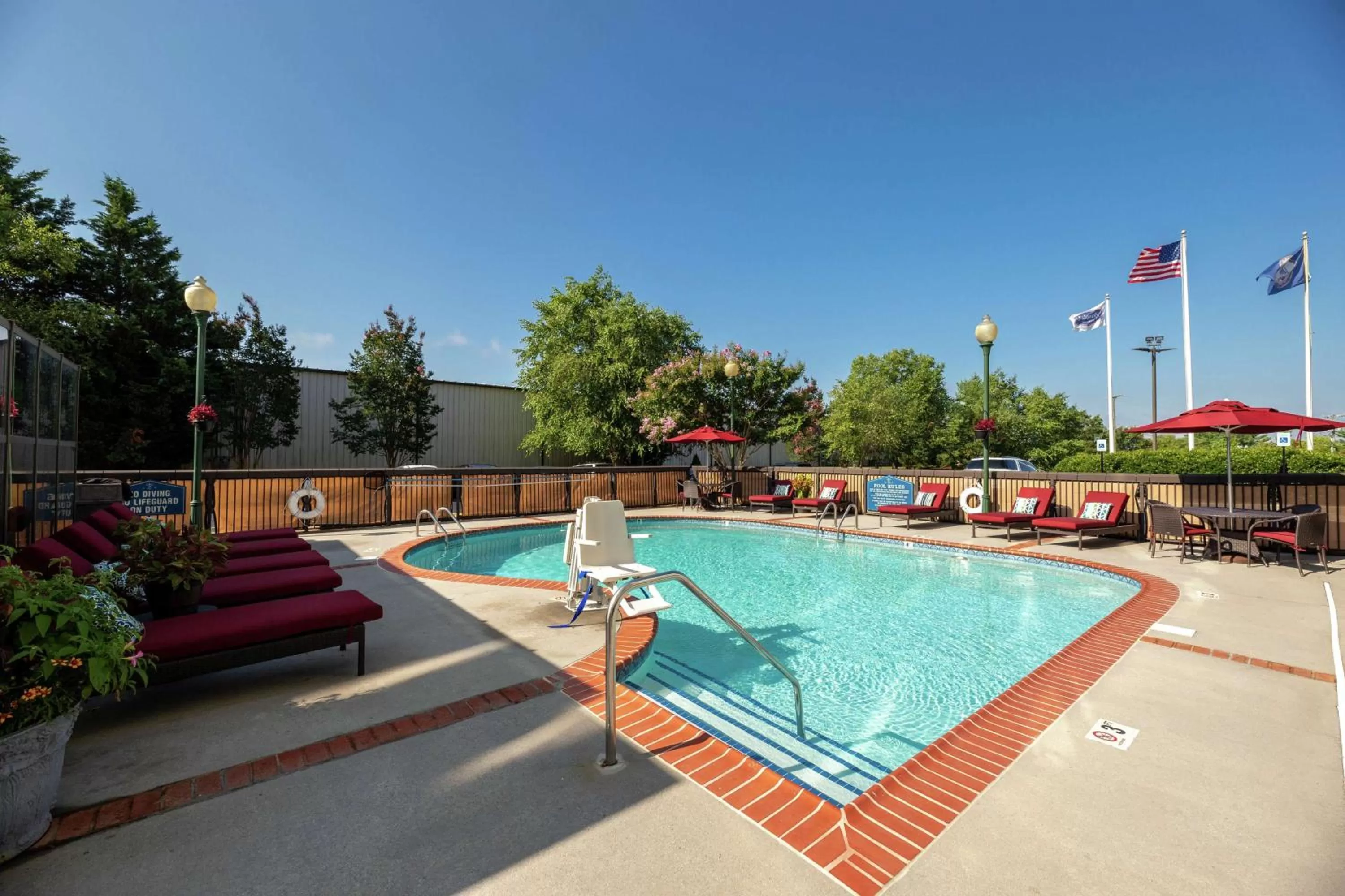 Pool view in Hampton Inn Christiansburg/Blacksburg