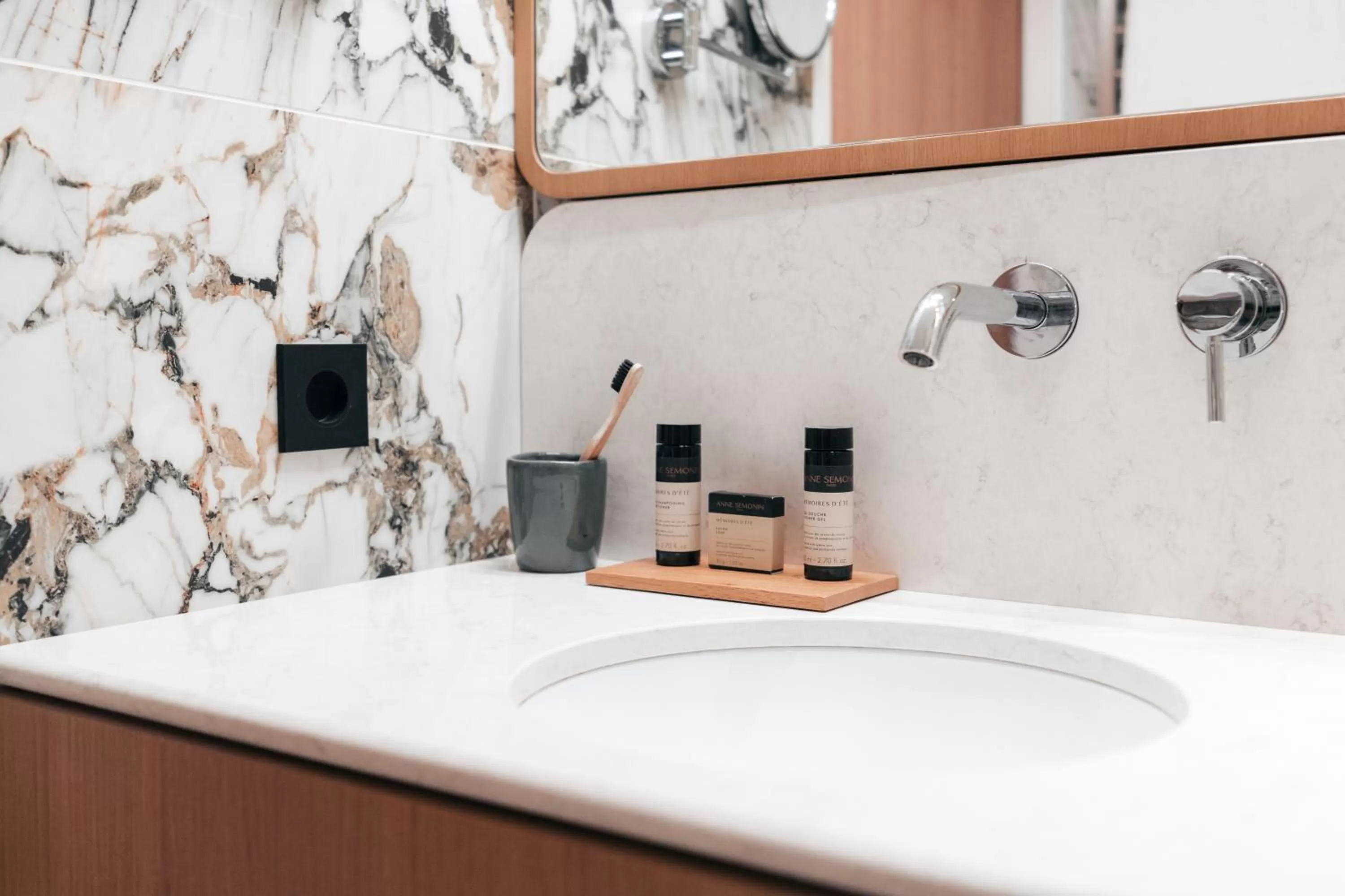 Bathroom in Padam Hôtel