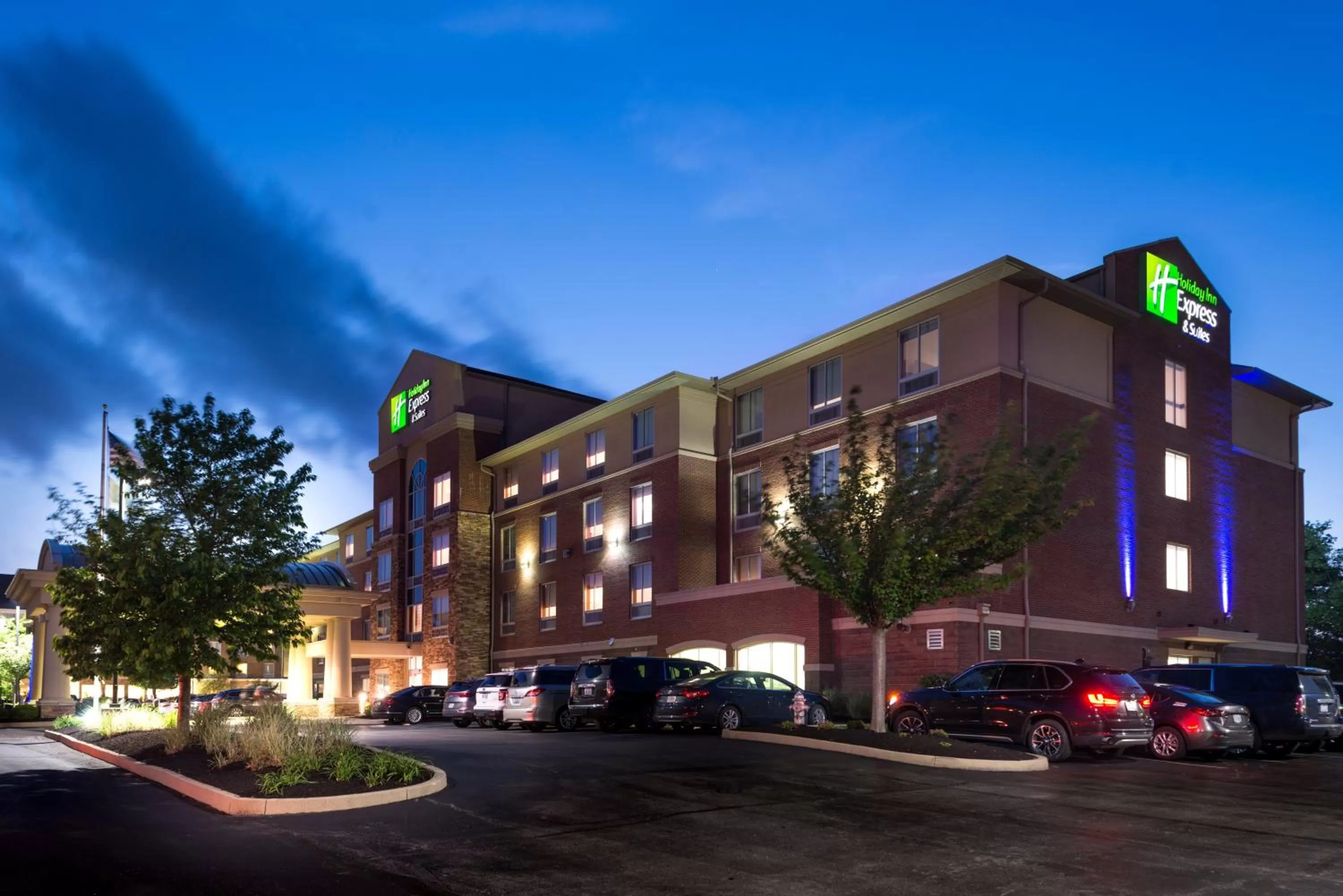 Property building in Holiday Inn Express Hotel & Suites Cincinnati - Mason by IHG