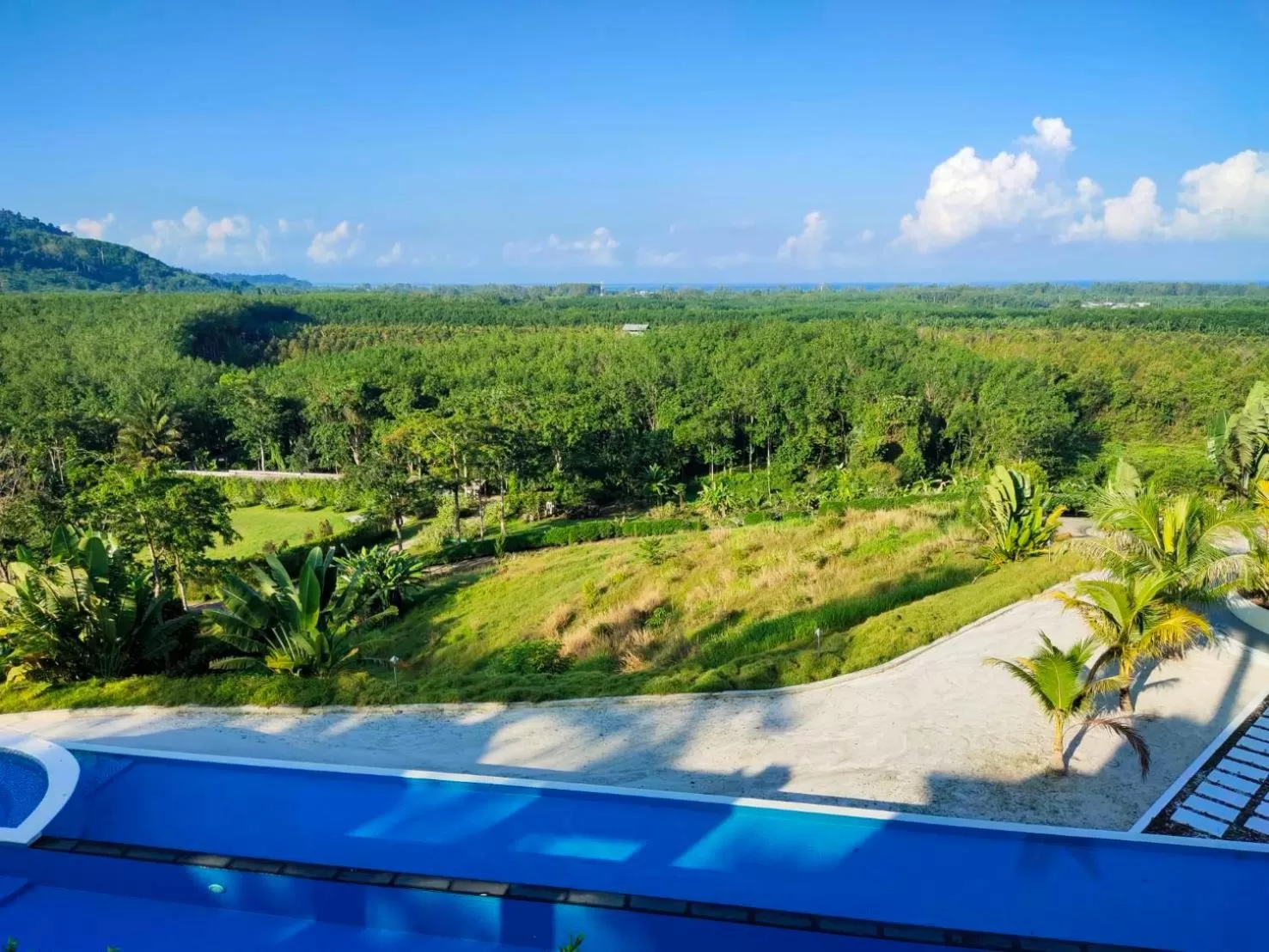 Khaolak Blue Sky Villa