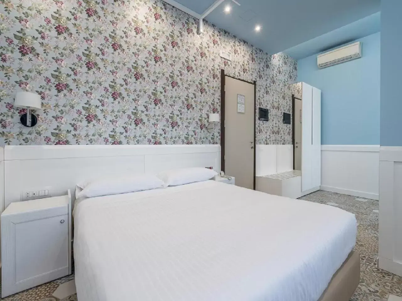 Deluxe Double Room in Hotel Palace Deluxe Double Room in Hotel Palace