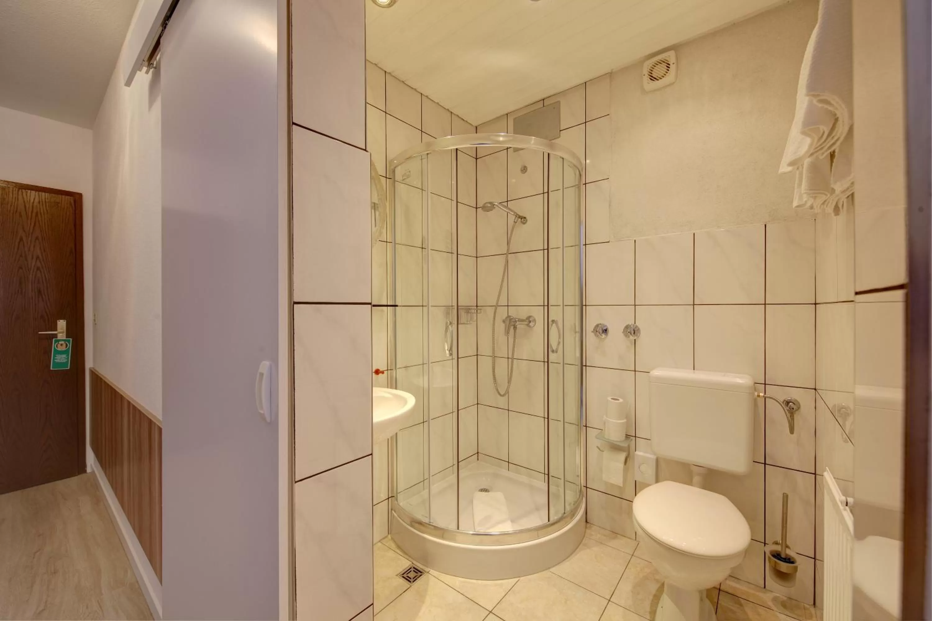 Shower in Aparthotel Deutschmeister