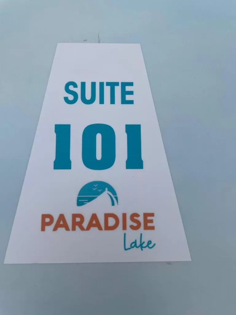 Paradise Lake Finca Hotel