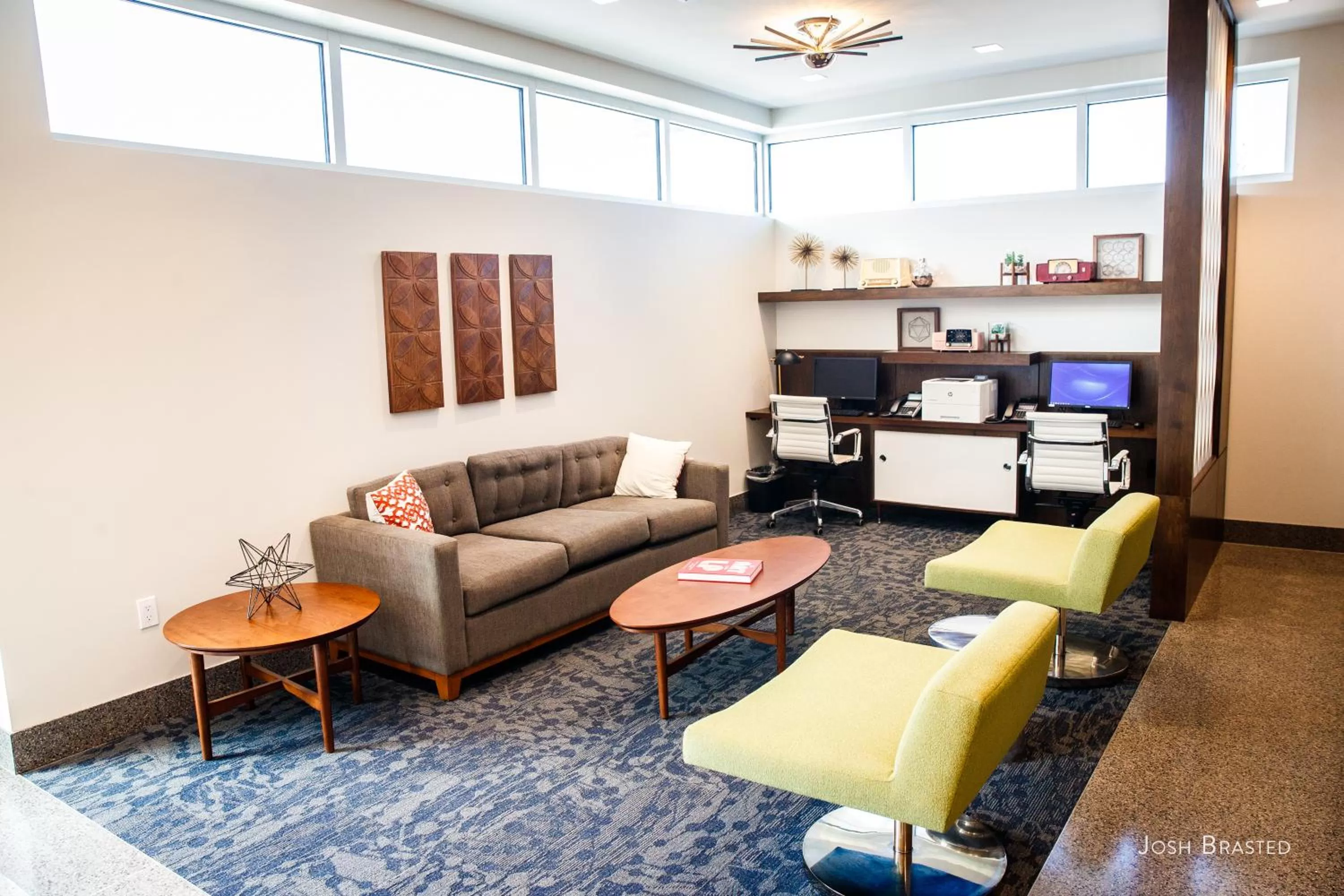 Business facilities in Alder Hotel Uptown New Orleans