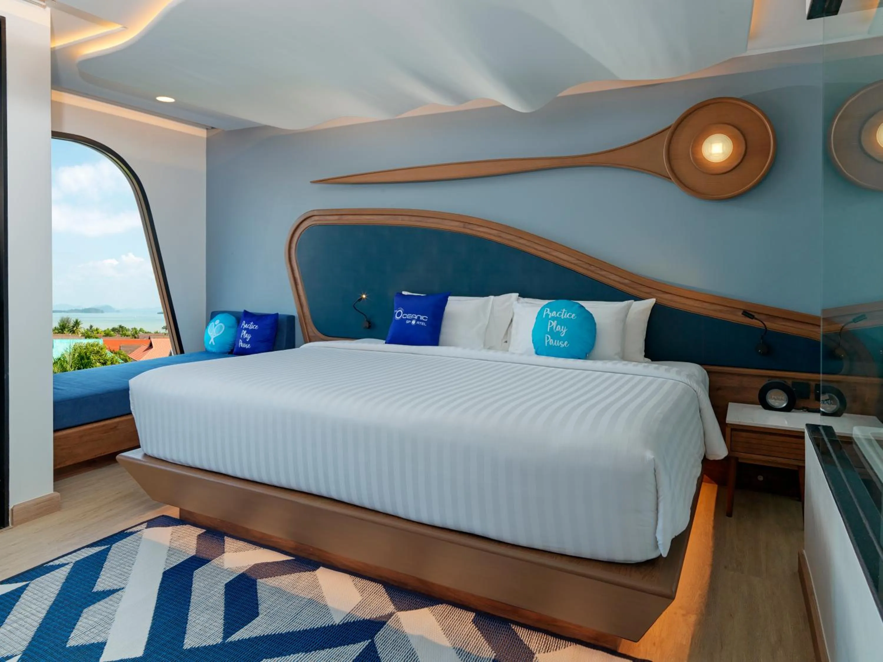 Bed in The Oceanic Sportel Phuket - SHA Extra Plus