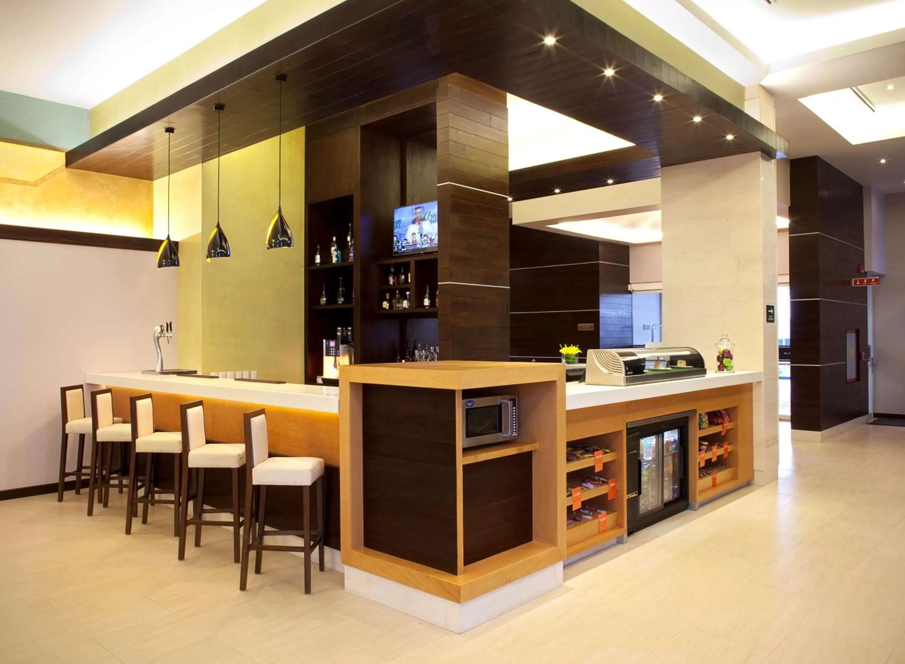 Lounge or bar in Hampton Inn by Hilton Silao-Aeropuerto, Mexico