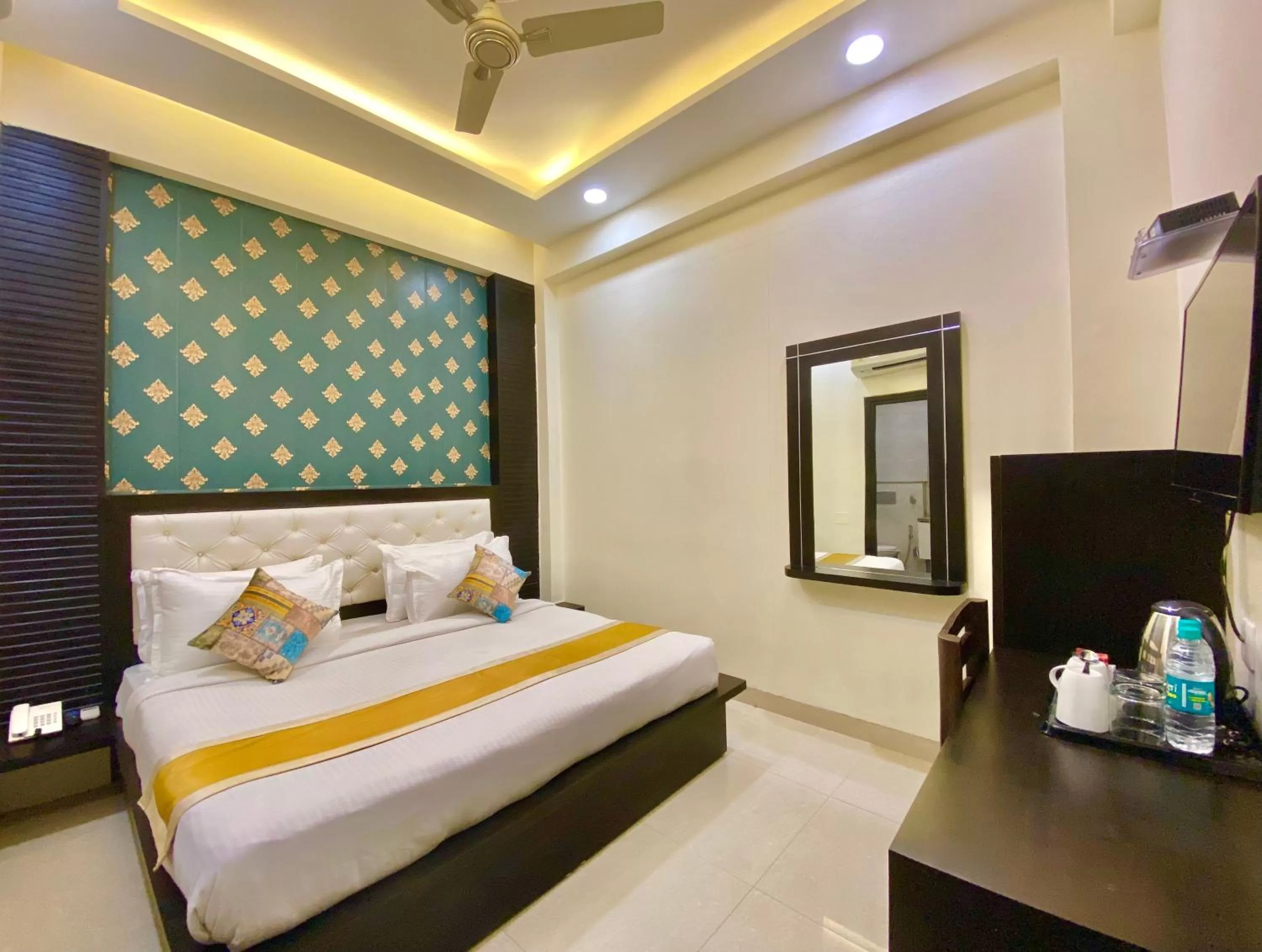 Bed in Green View by Green Tree Hotels