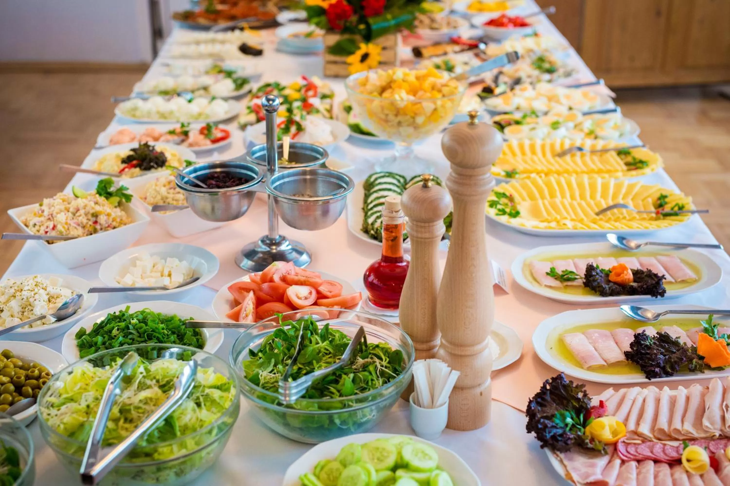 Buffet breakfast in Hotel *** NAT Krynica Zdrój