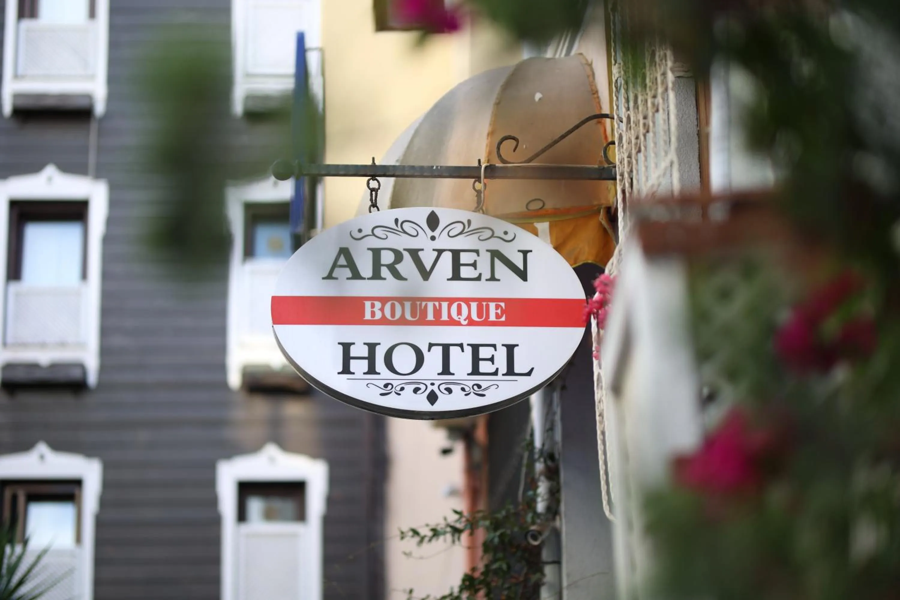 Day in Arven Hotel