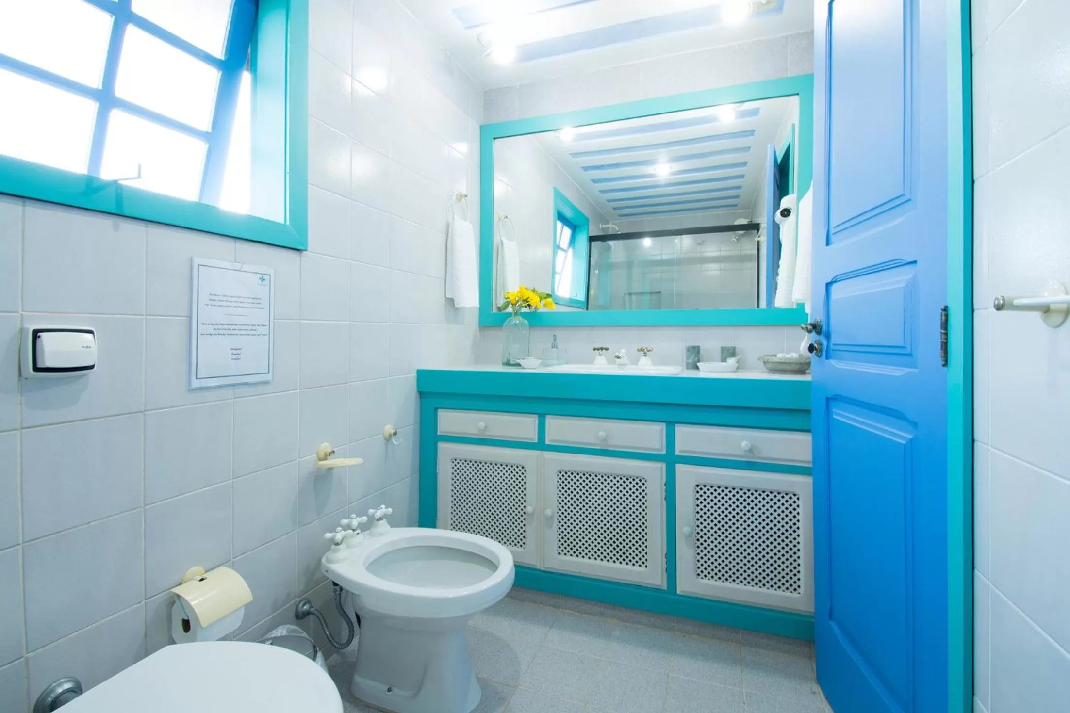 Bathroom in Vila Bela-Emília