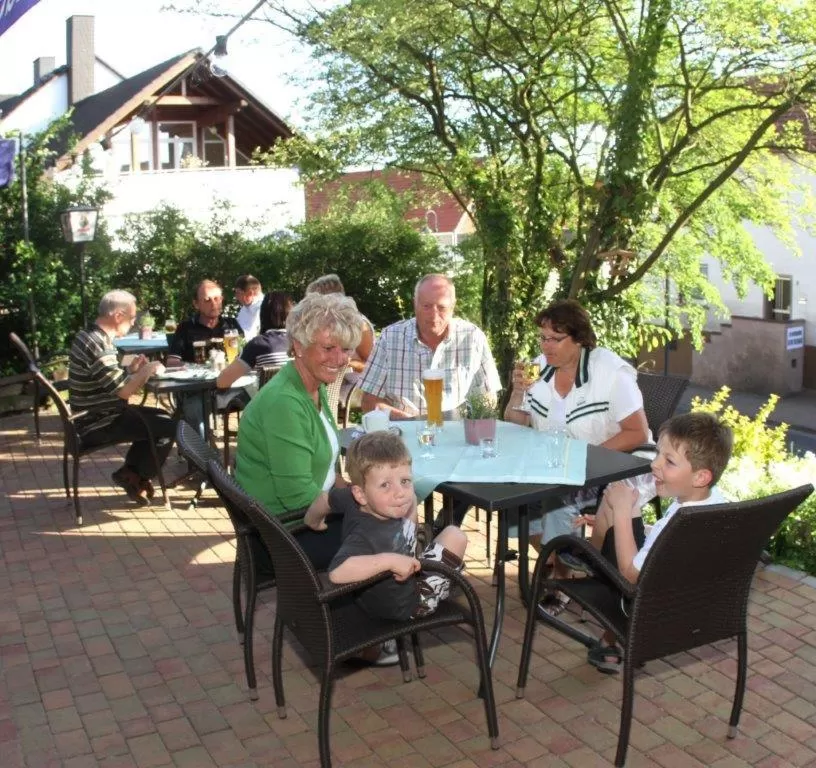 Property building in Frühstückshotel Landgasthof Kramer
