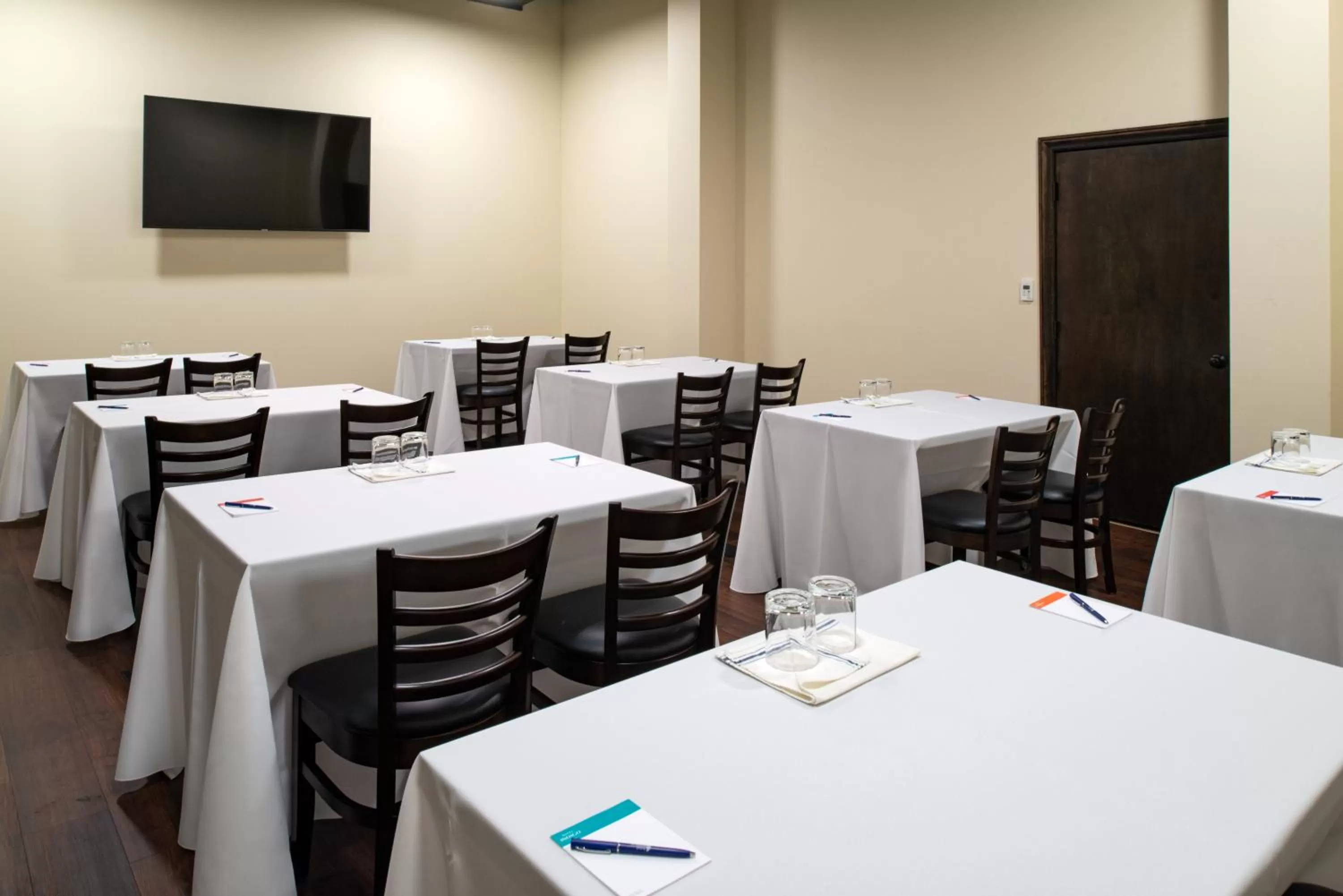 Meeting/conference room in Hotel Indigo Spokane Downtown by IHG