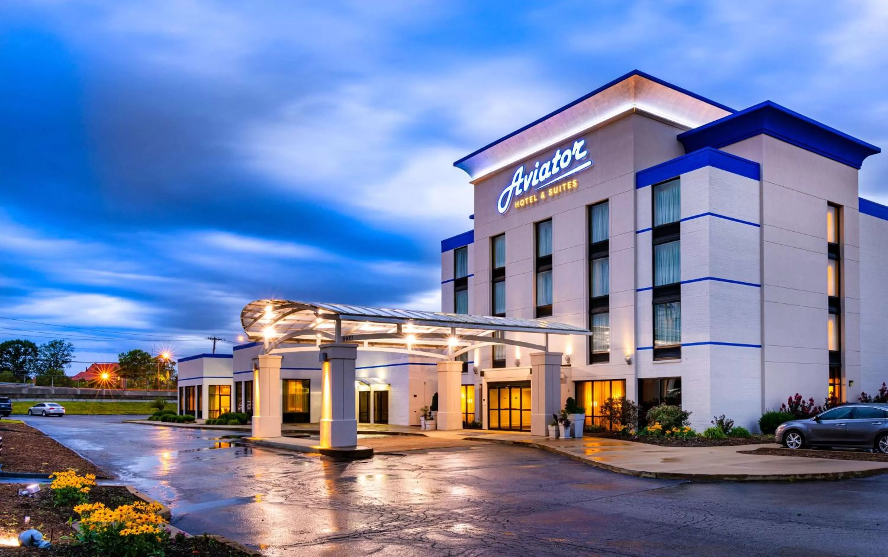 Property building in Aviator Hotel & Suites, BW Signature Collection