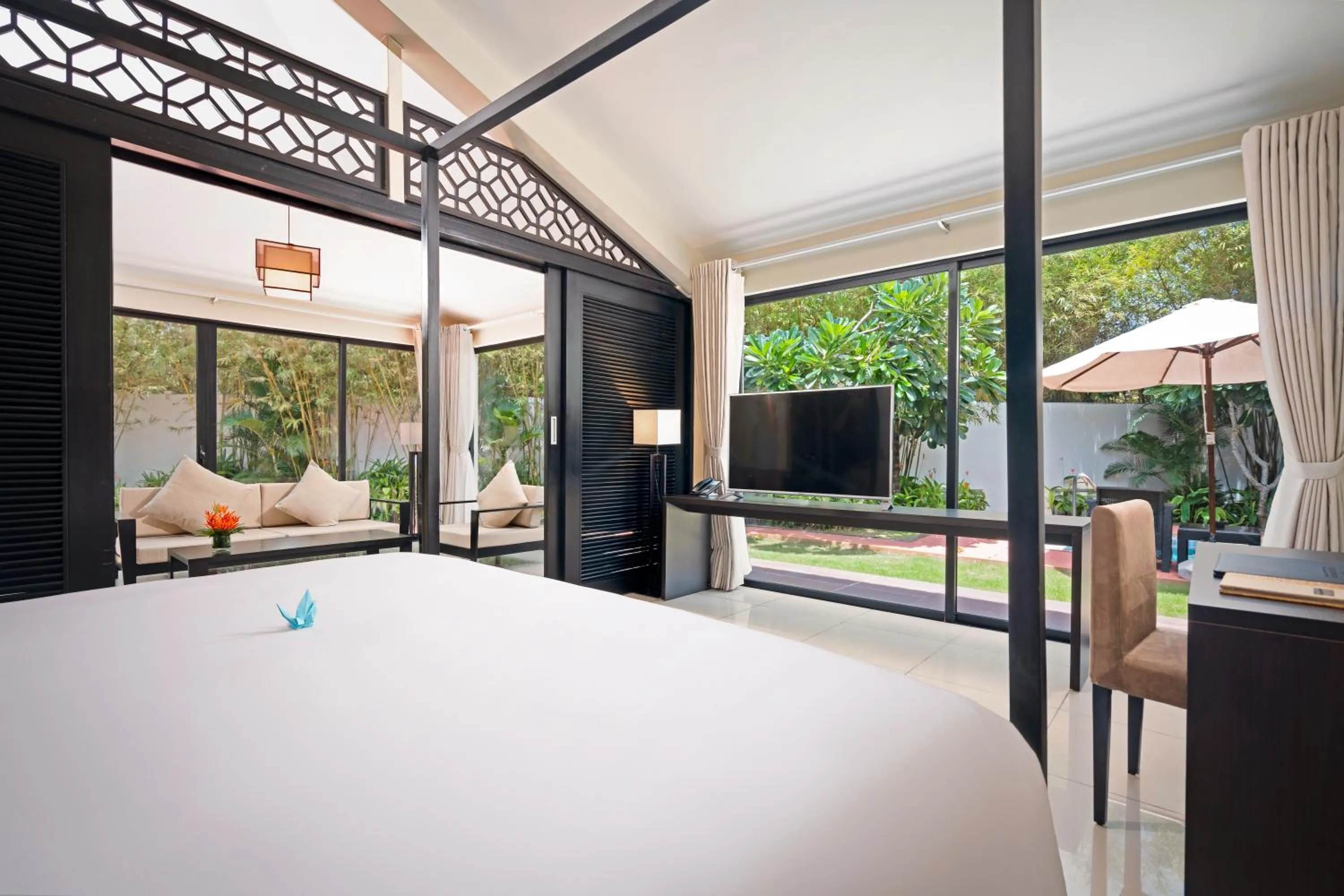 Bed in Grandvrio Ocean Resort Danang