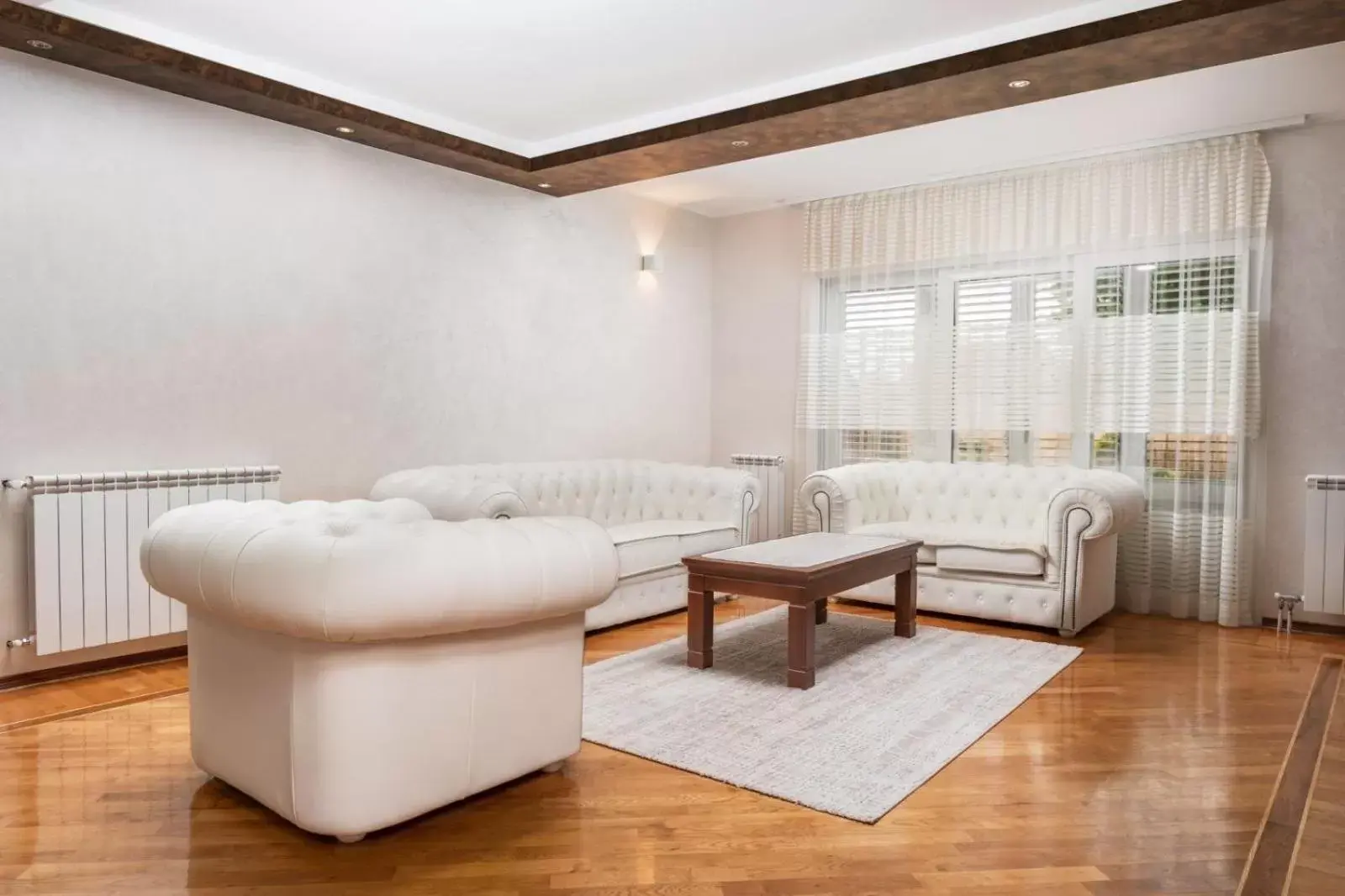 Deluxe Villa in Hotel Royal Garden Deluxe Villa in Hotel Royal Garden