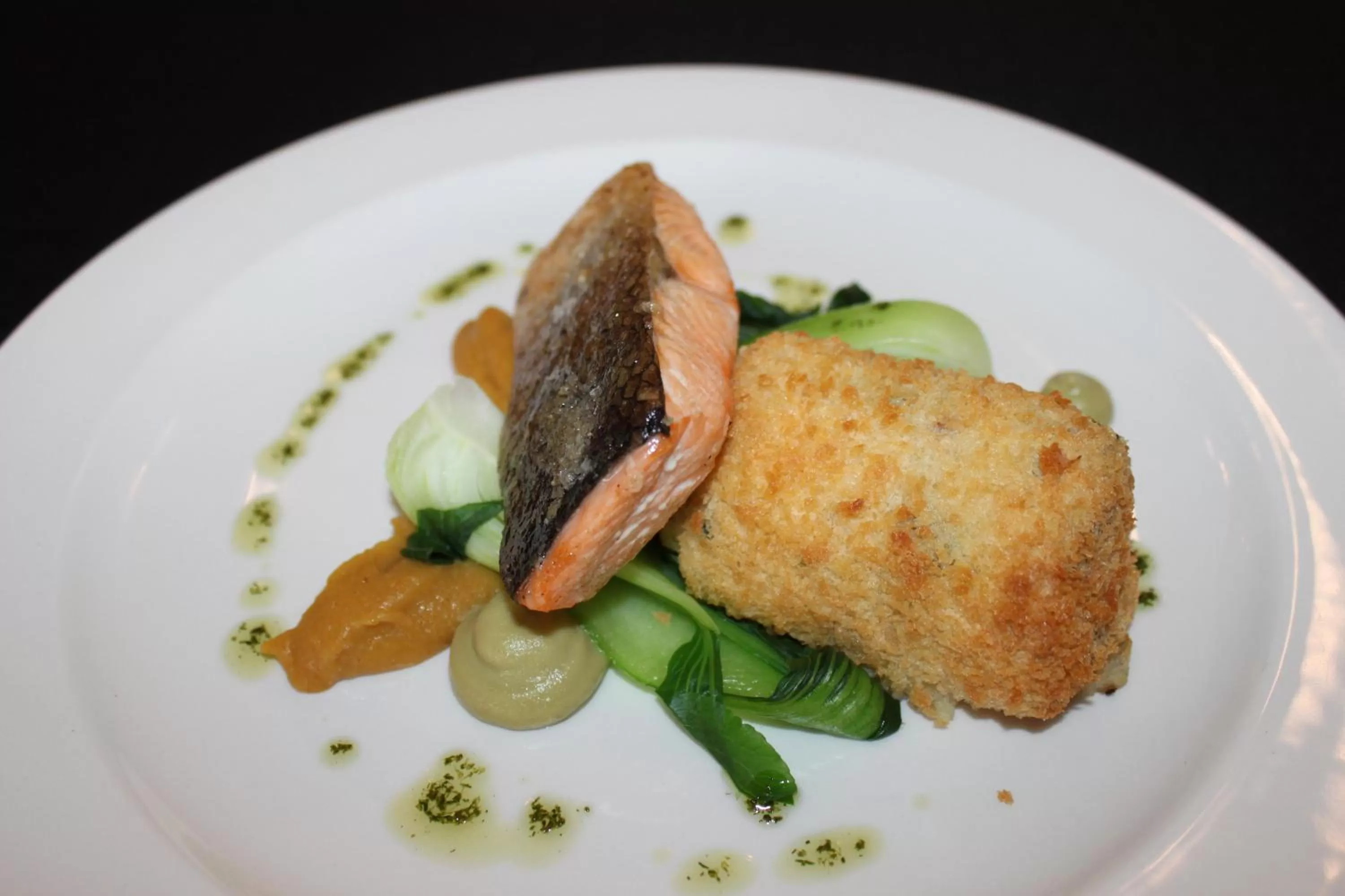 Restaurant/places to eat in Mackays Hotel