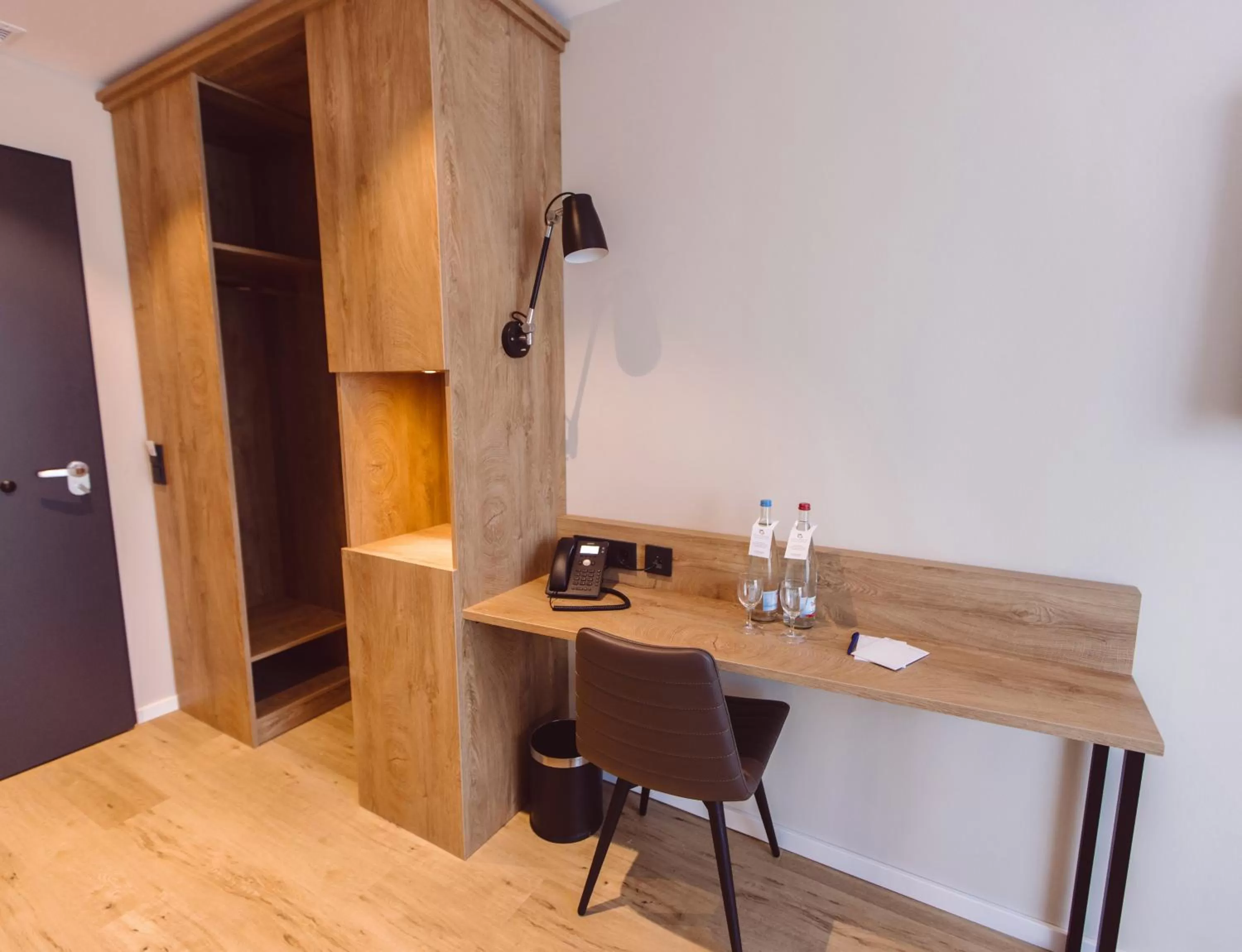 hair dresser in Hotel Libertas elements pure