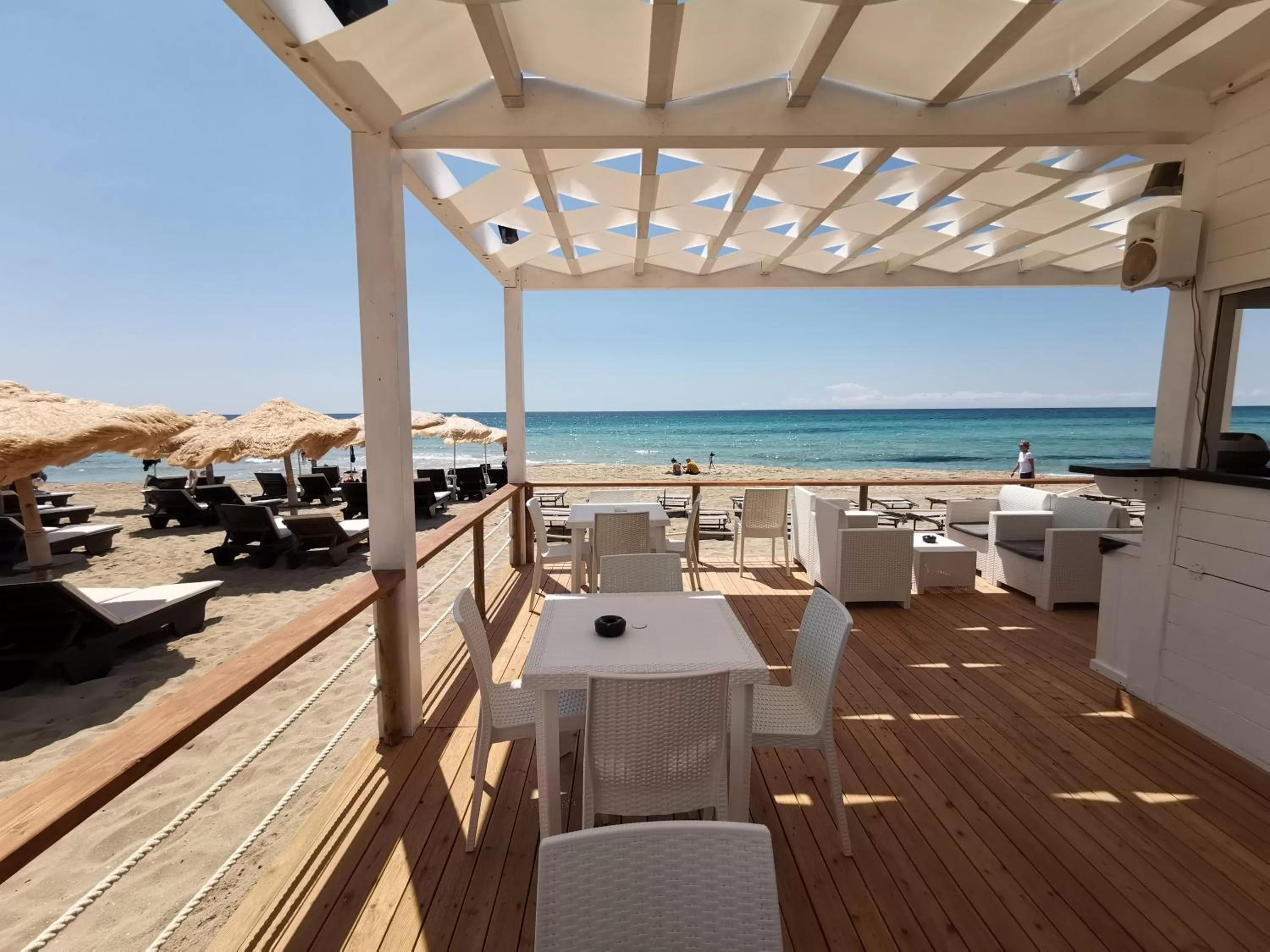 Beach in Infinity Residence