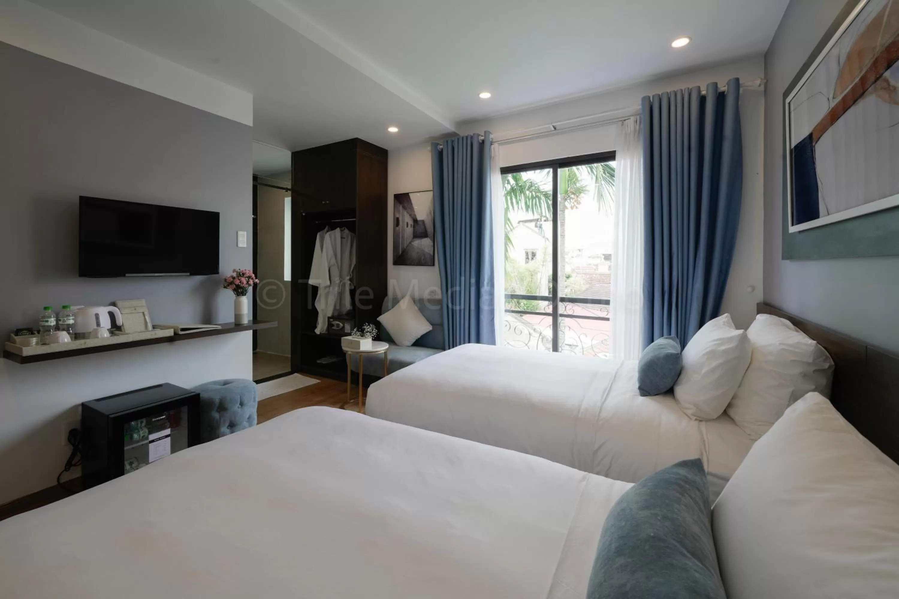 TV and multimedia, Bed in Lion King Hotel