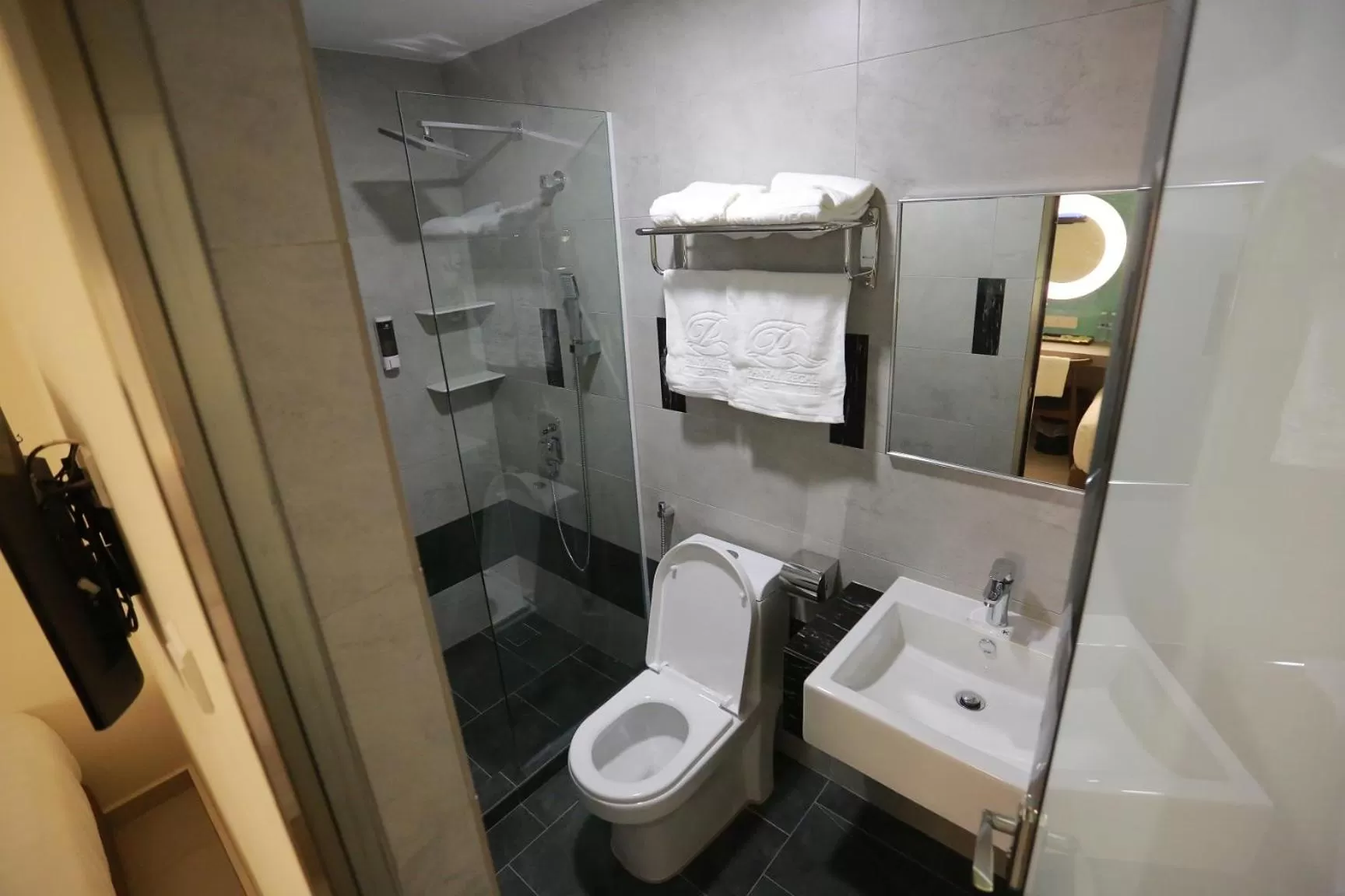 Pantai Regal Boutique Hotel