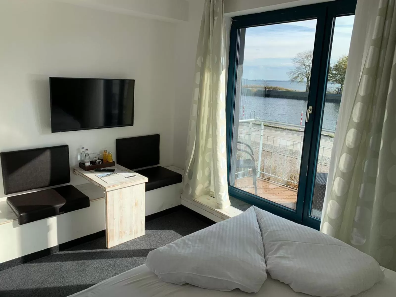 Photo of the whole room, Bed in Hotel & Restaurant Utkiek