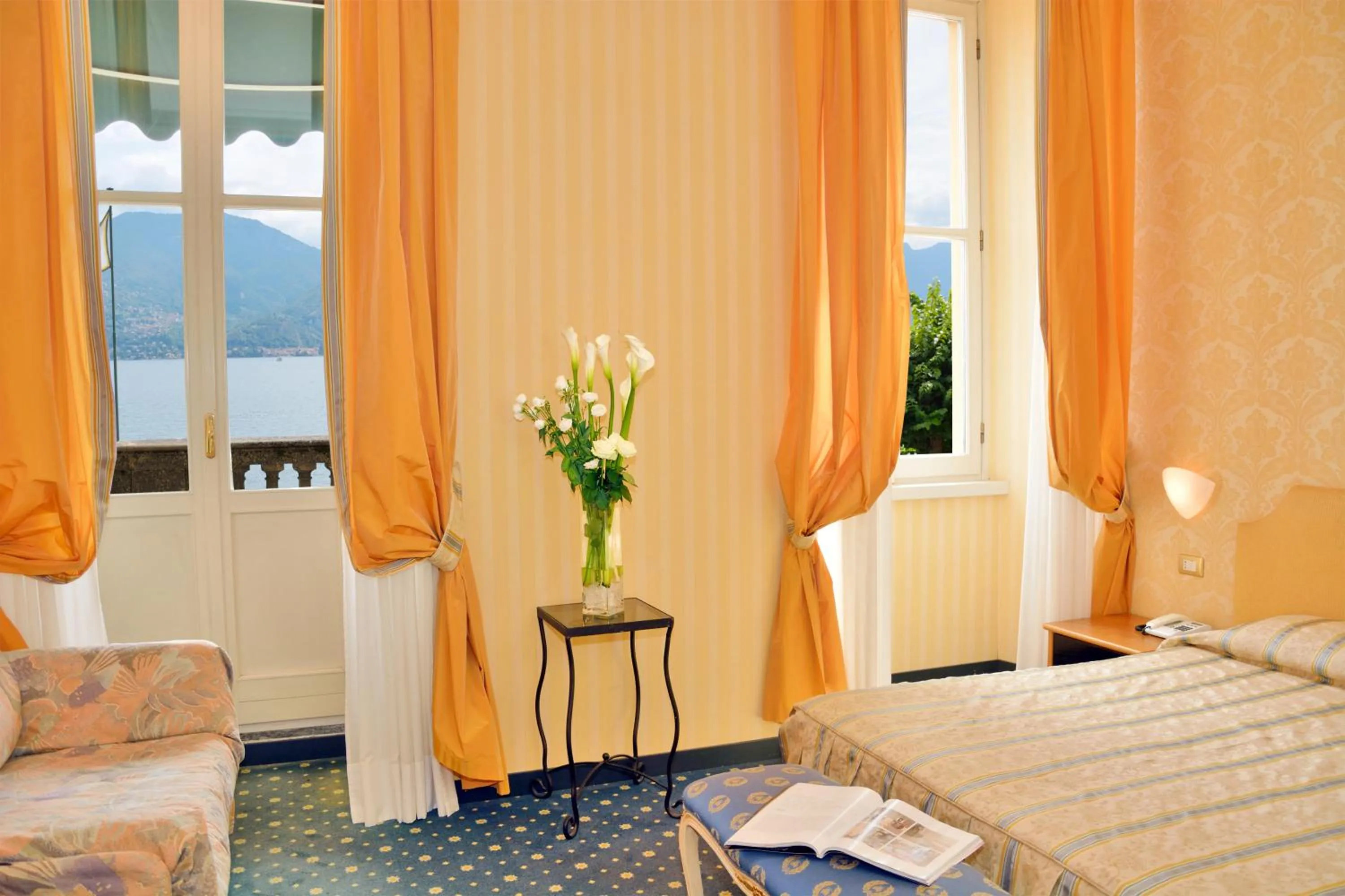 Superior Double or Twin Room with Lake View in Grand Hotel Menaggio