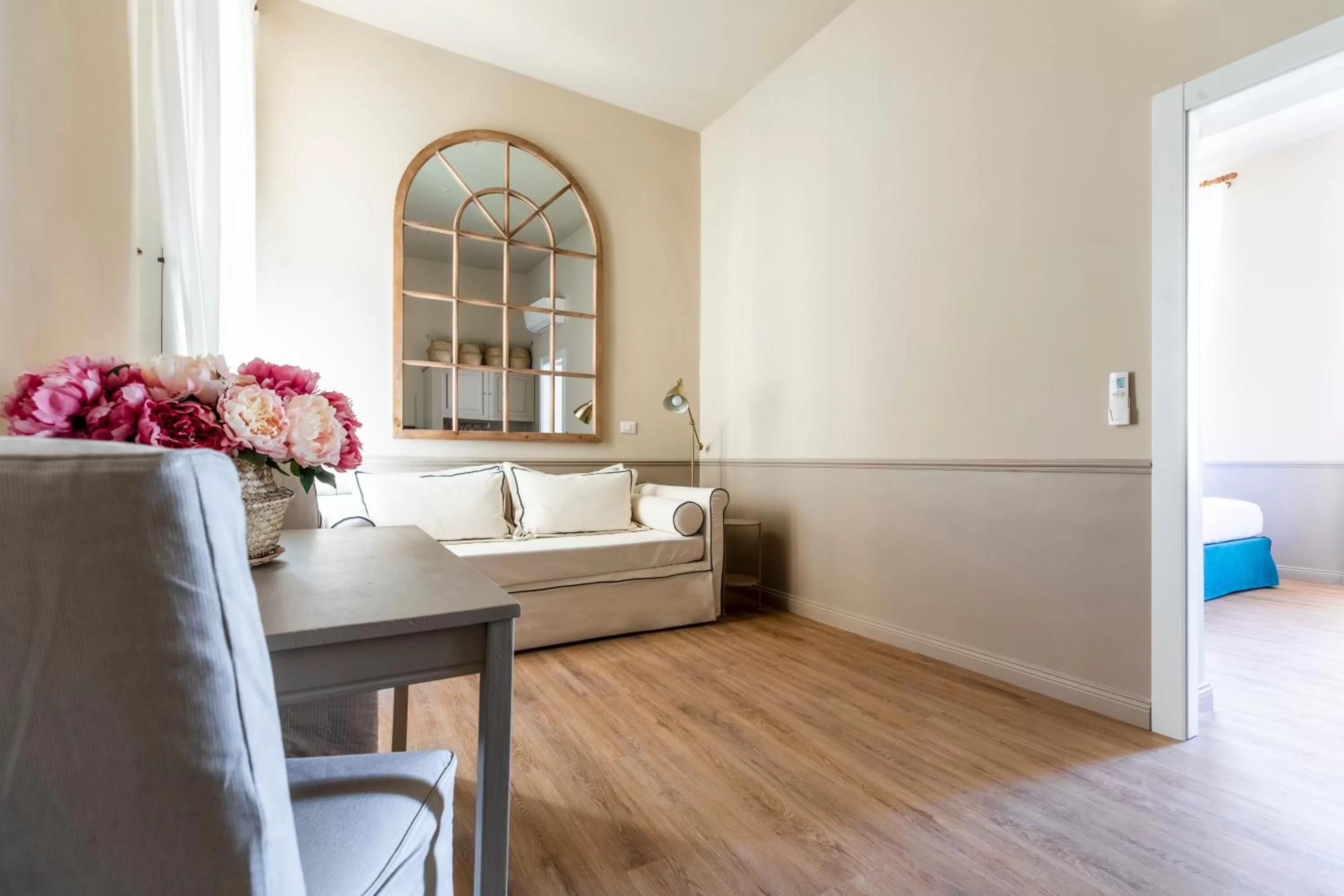 Photo of the whole room in Hotel donna Francesca