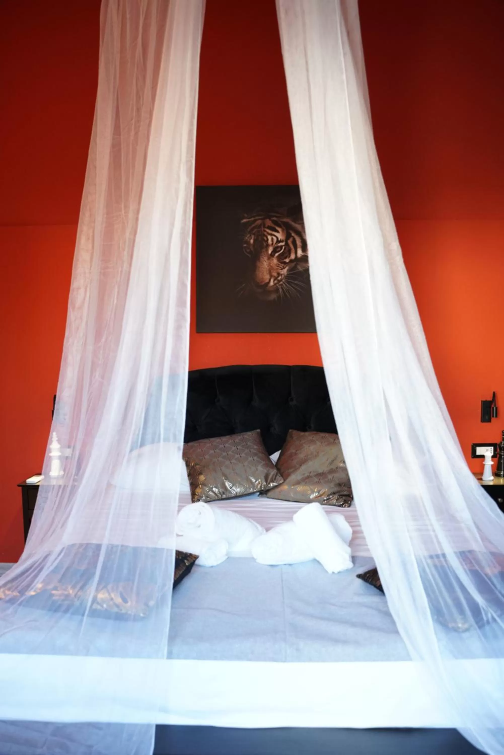 Bed in Airport suite