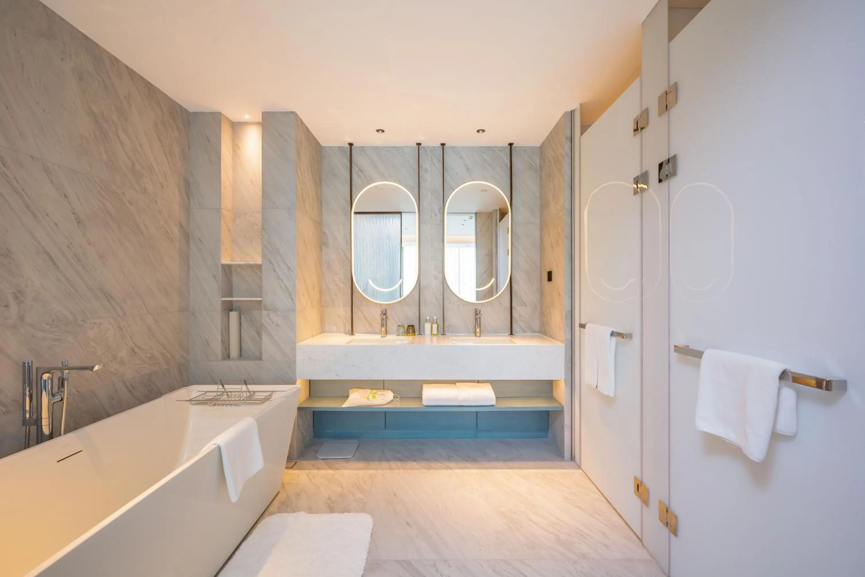 Shower in Holiday Inn Changchun Oriental Plaza by IHG