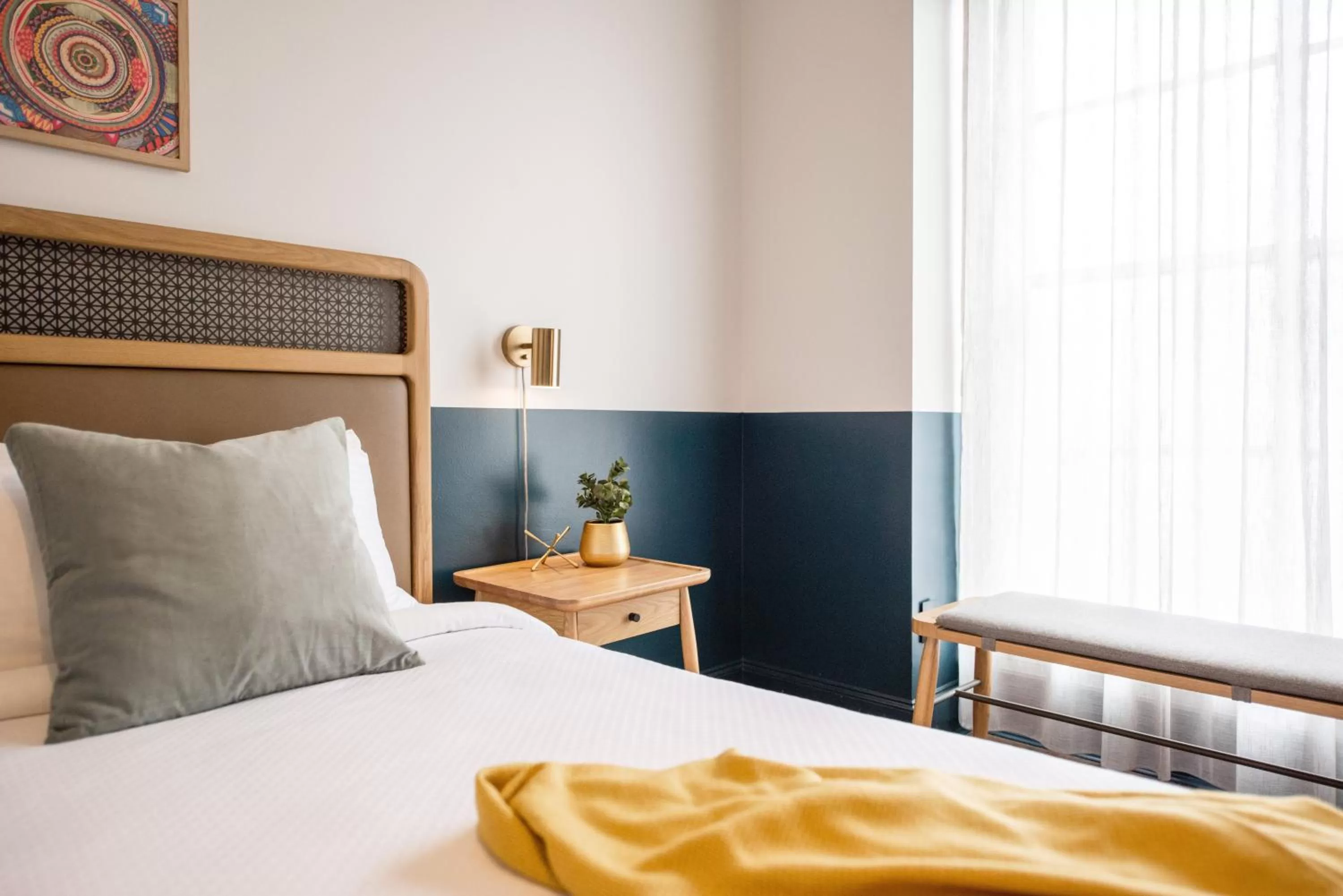 Bed in Hotel Theo New Orleans, Tapestry Collection by Hilton