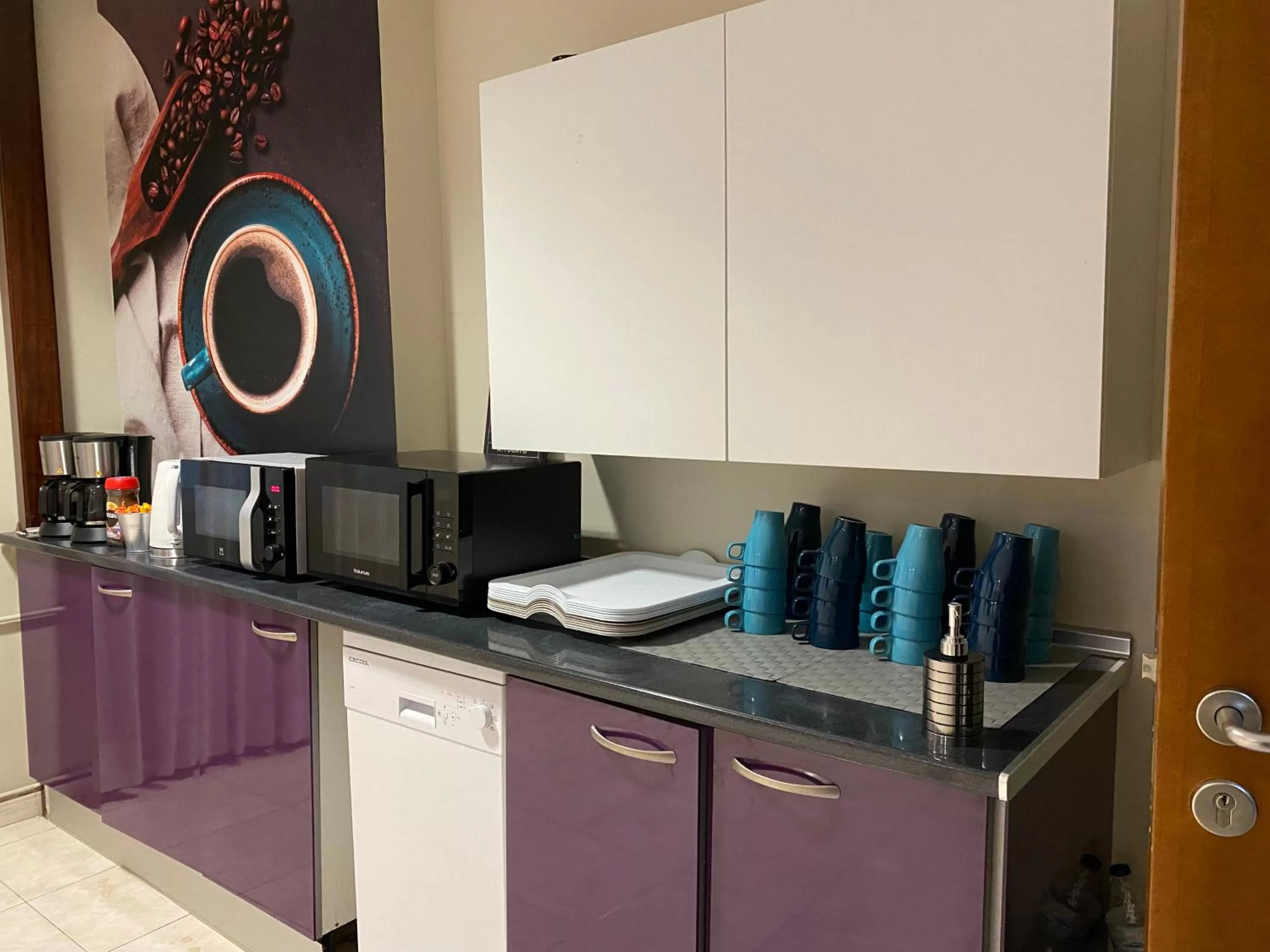 Coffee/tea facilities in Real Ferrol