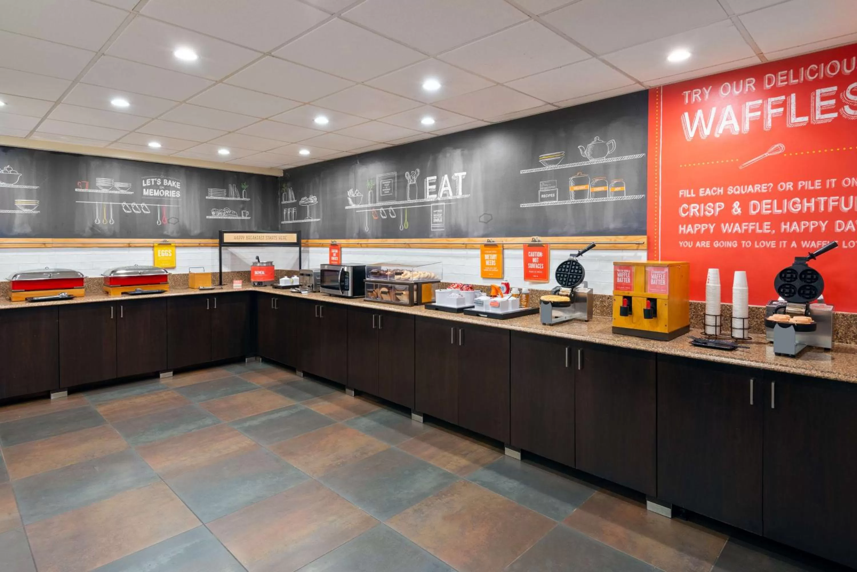 Breakfast in Hampton Inn Buffalo-Airport Galleria Mall