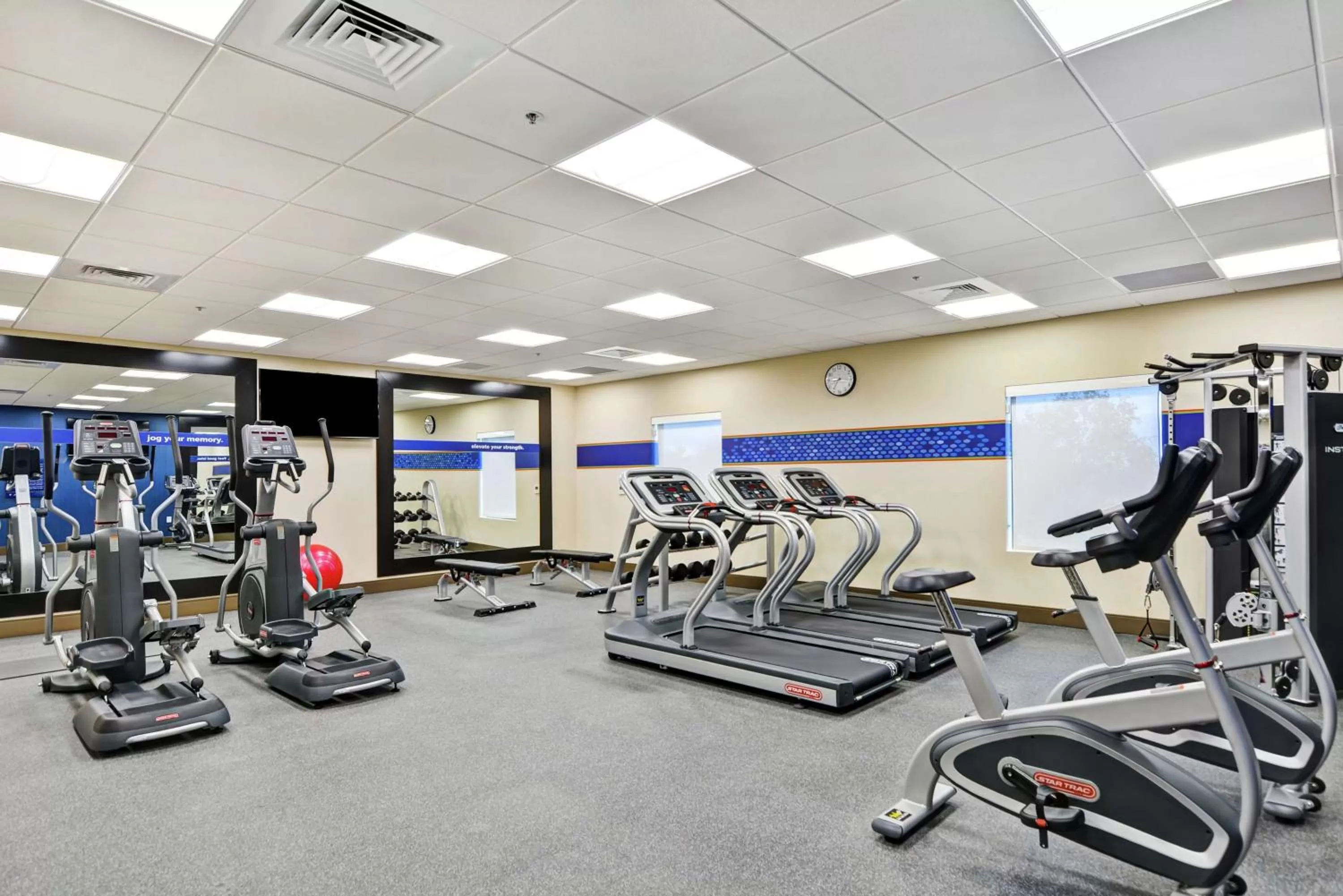 Fitness centre/facilities in Hampton Inn & Suites Tucson Marana