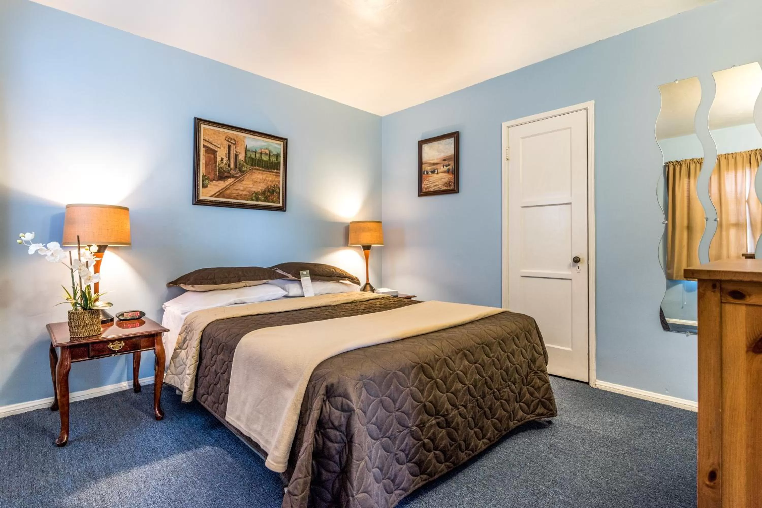 Bed in Wilshire Motel