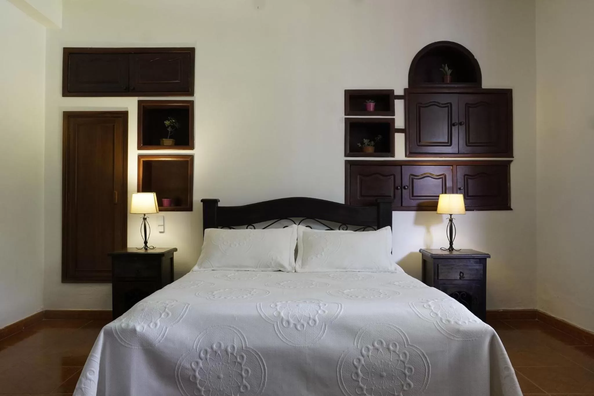 Bed in Hotel Chalet El Castillo by Majuva