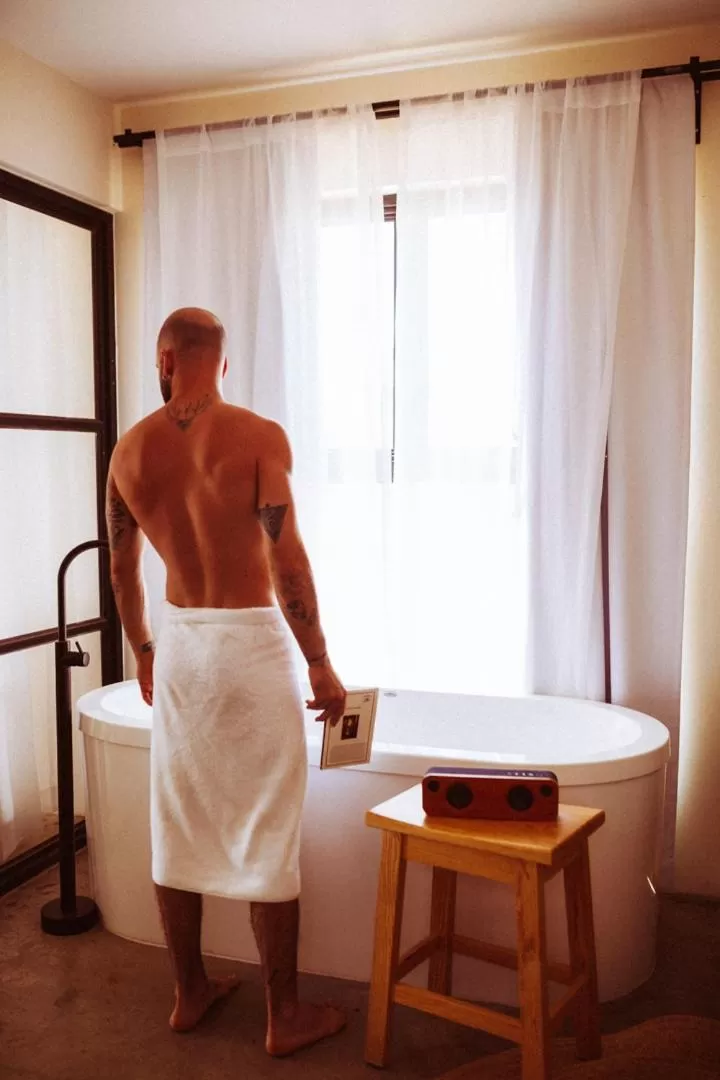 Hotel So Far So Good