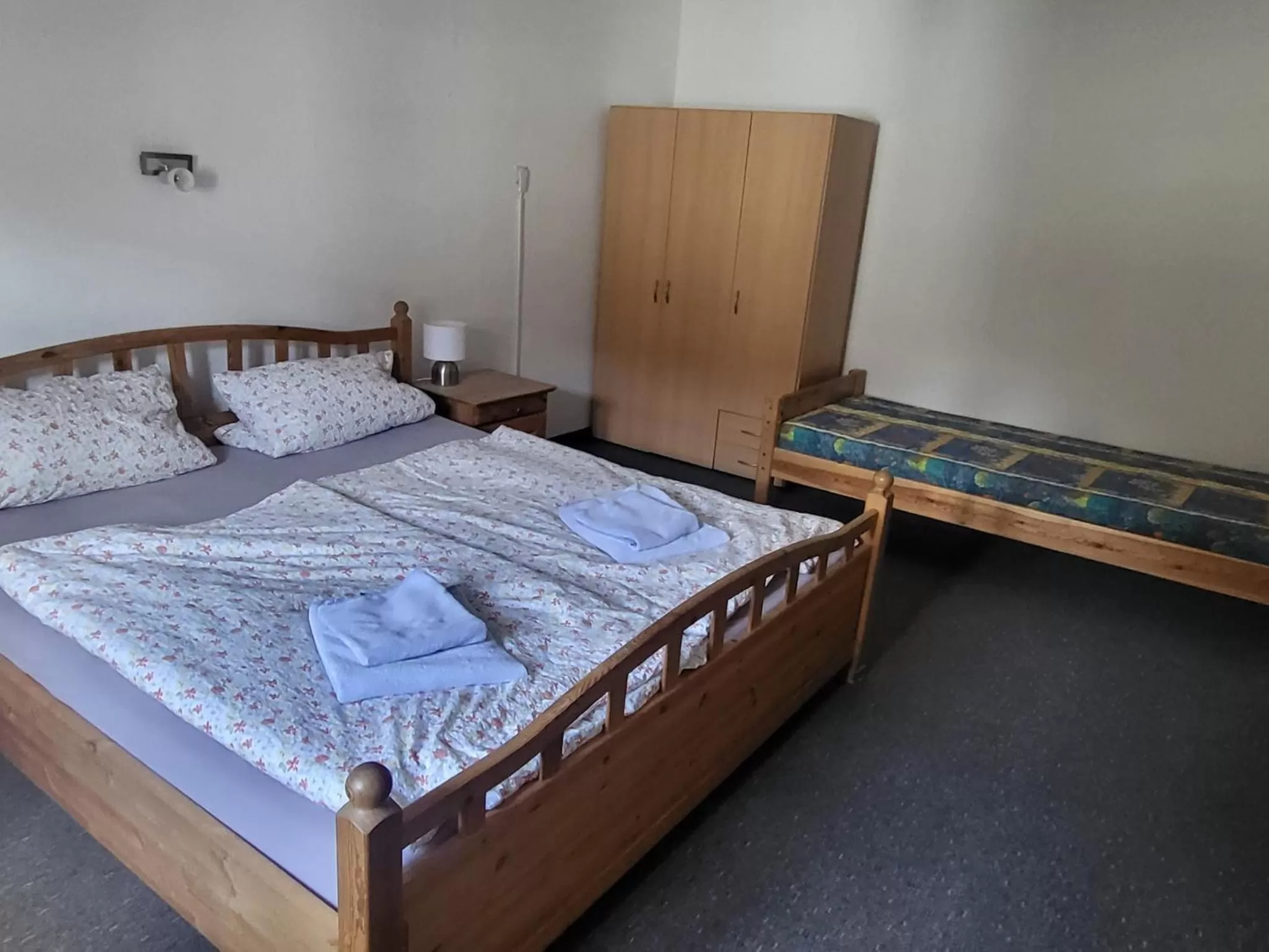 Bed in Gasthaus Staufenbrücke