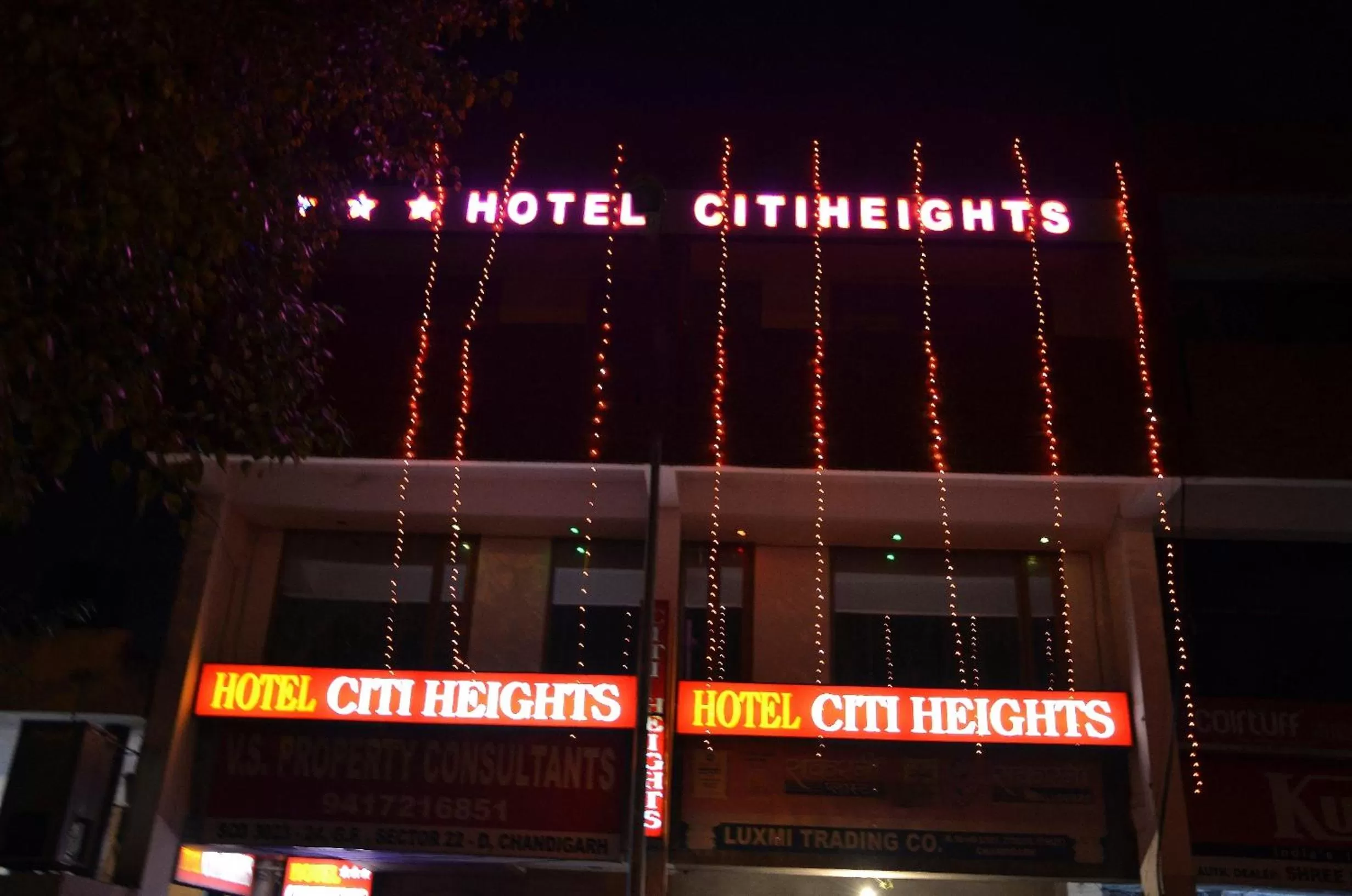 Property building in Hotel Citi Heights