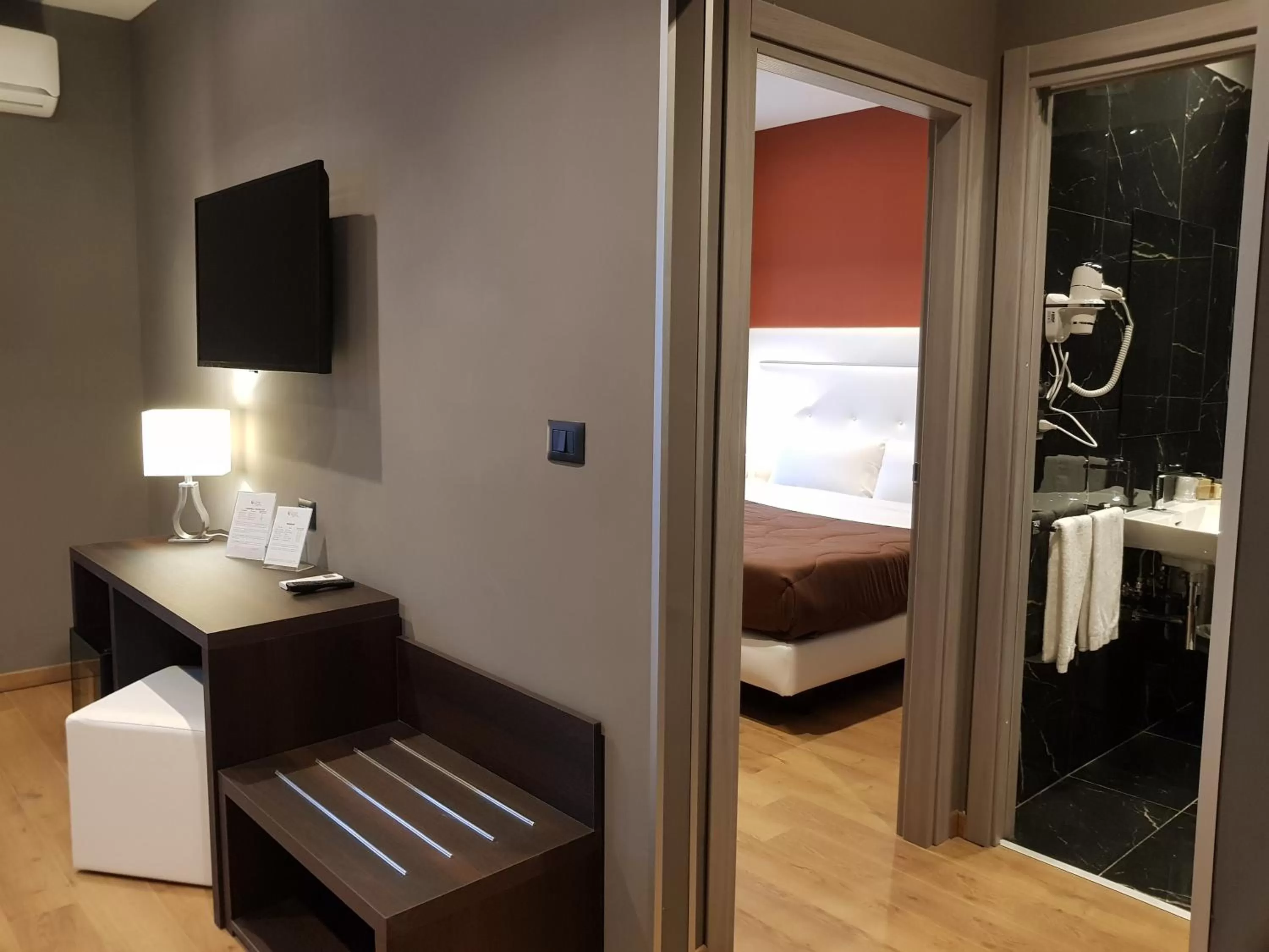 Bedroom, Bed in Hotel Europa Art Caserta