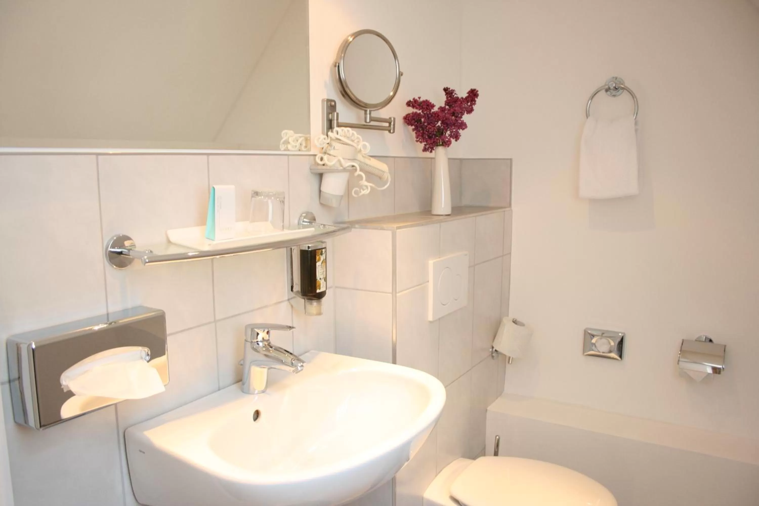 Bathroom in Hotel Gräfrather Hof