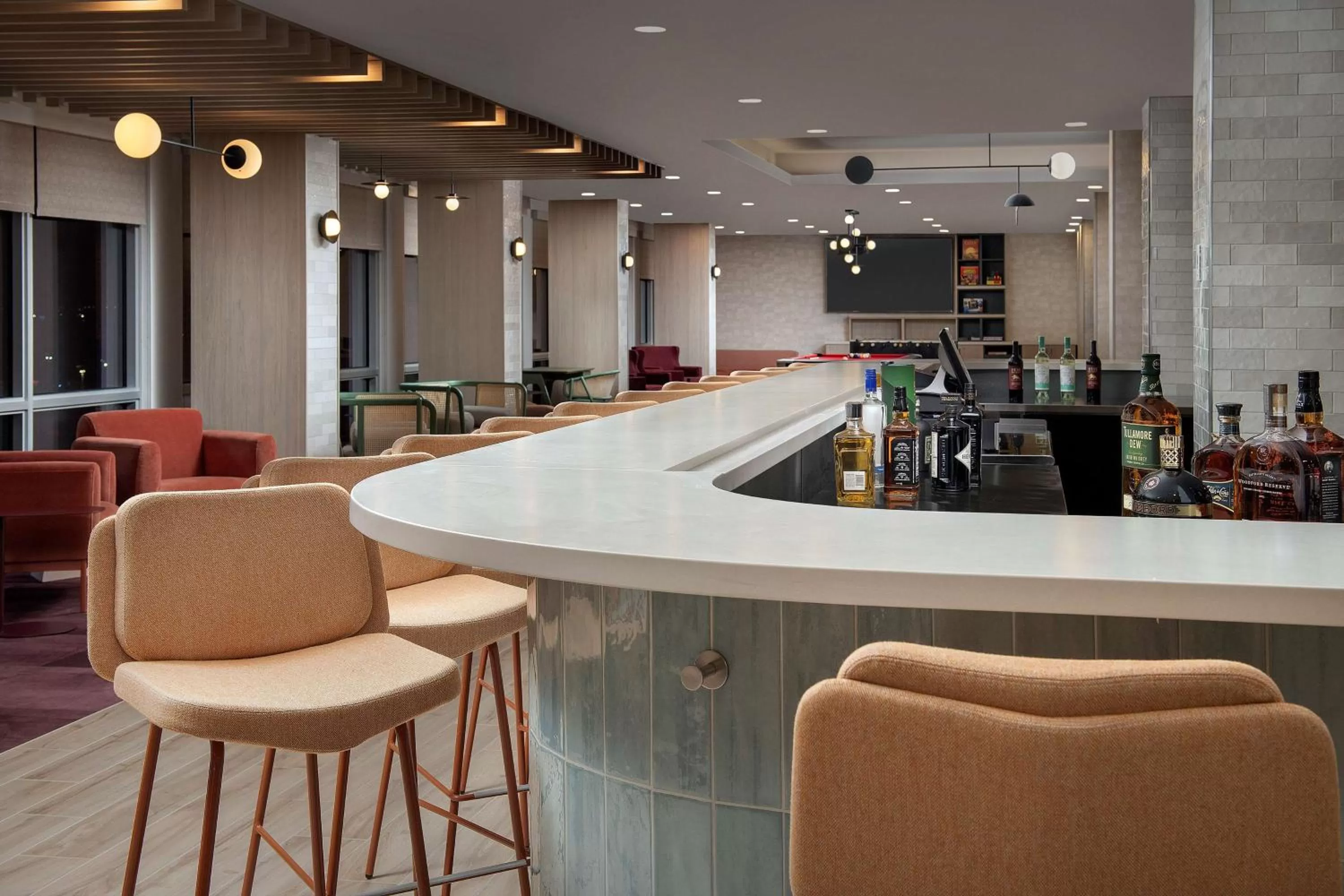 Lounge or bar in Tru By Hilton Miami Airport South Blue Lagoon, Fl