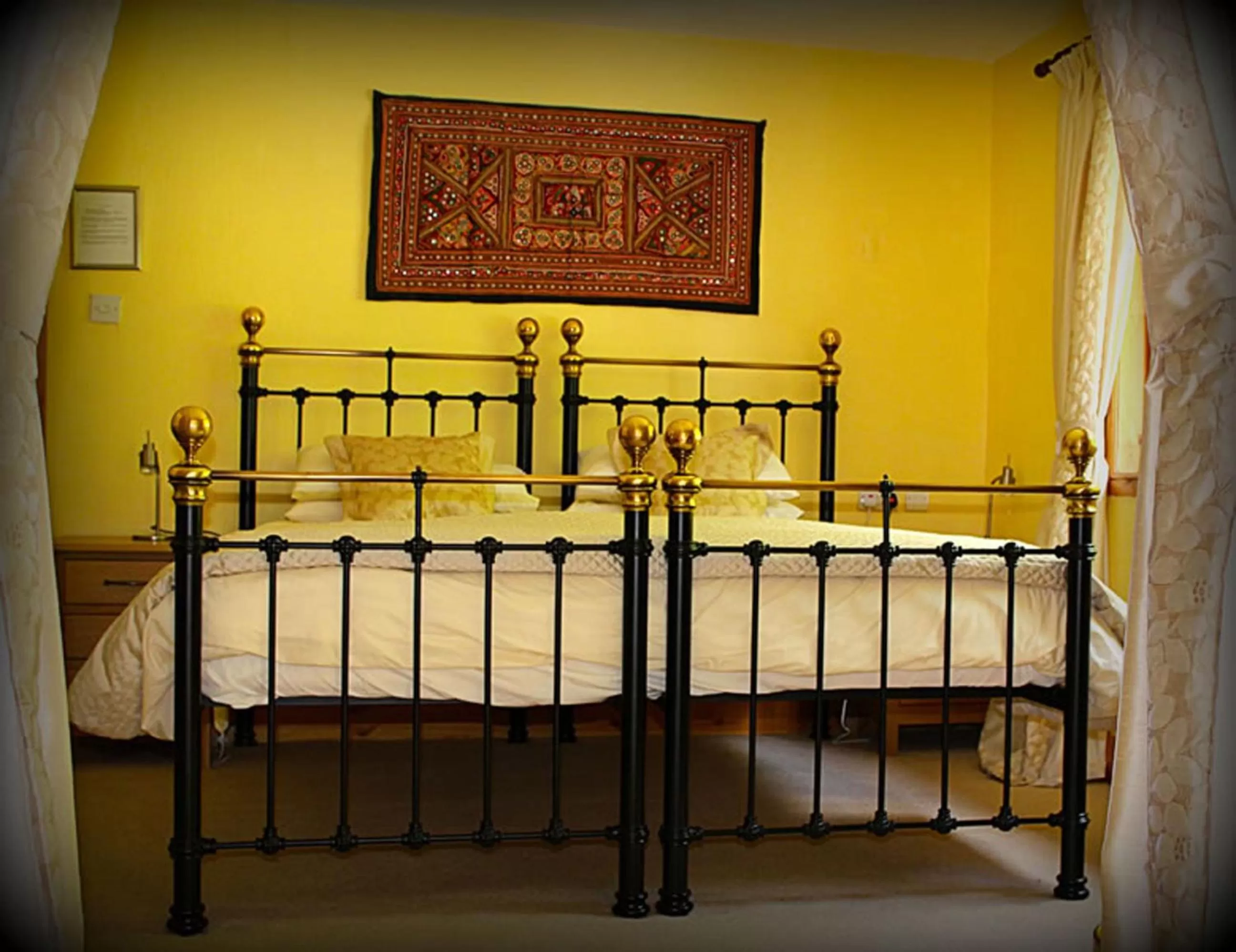 Bedroom, Bed in Hafan Deg