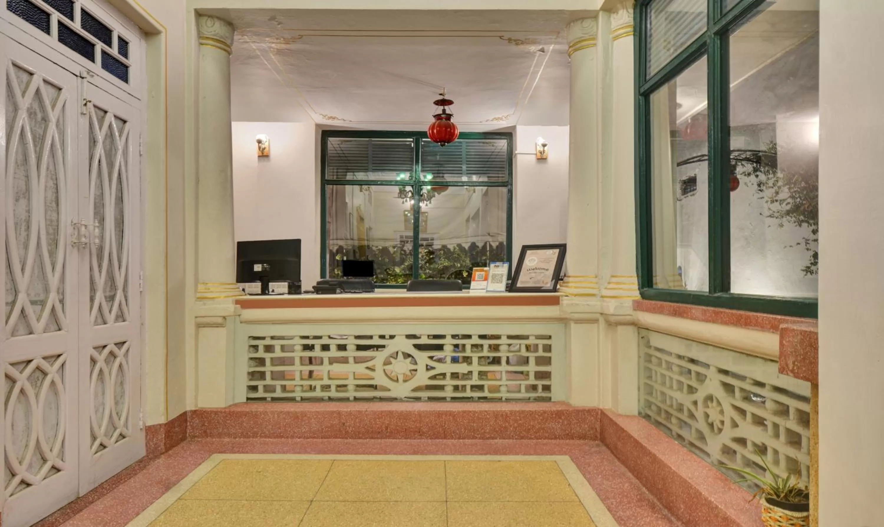 Lobby or reception in Treebo The Regal House, Near Fateh Sagar Lake