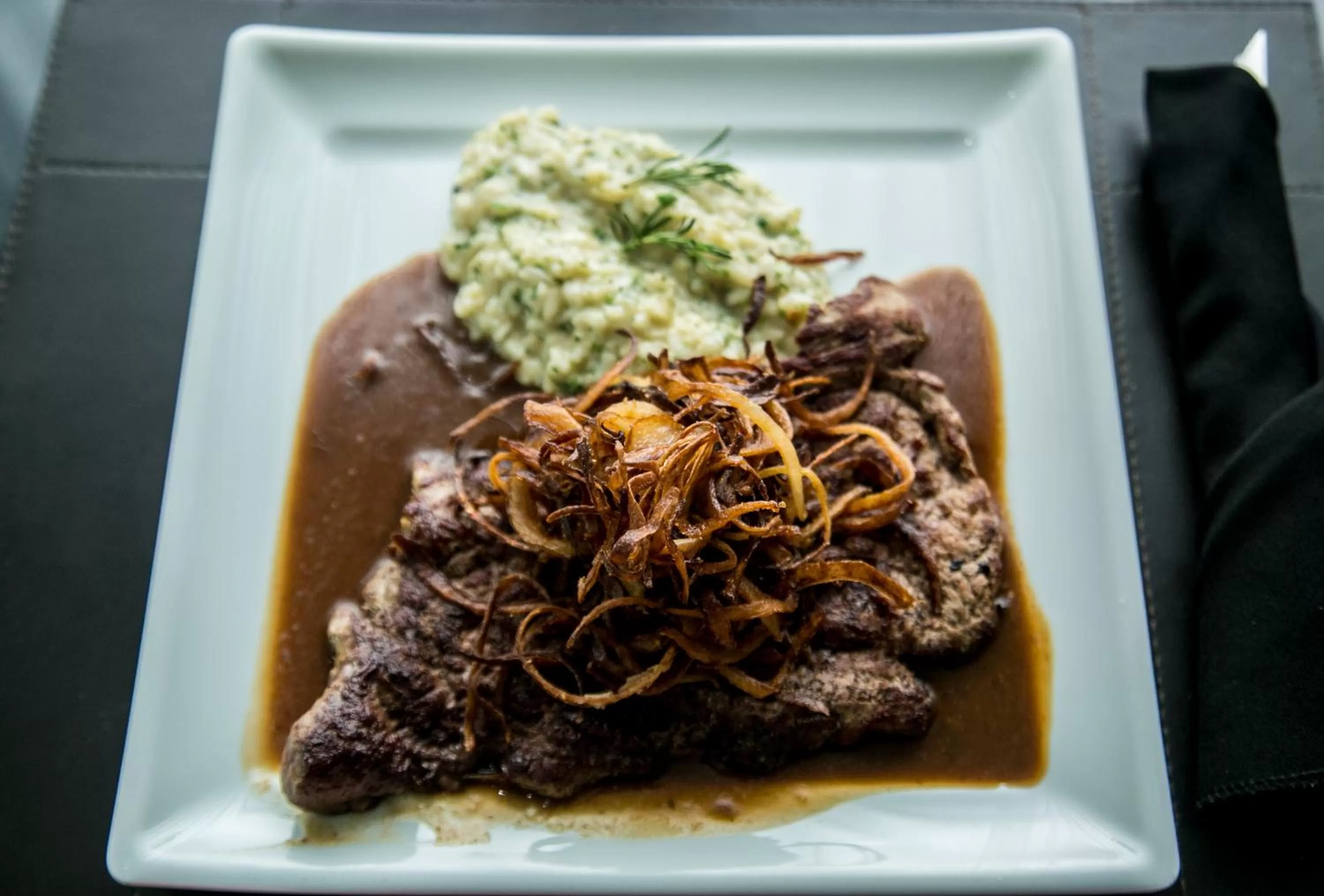 Food and drinks in Mercure Macaé