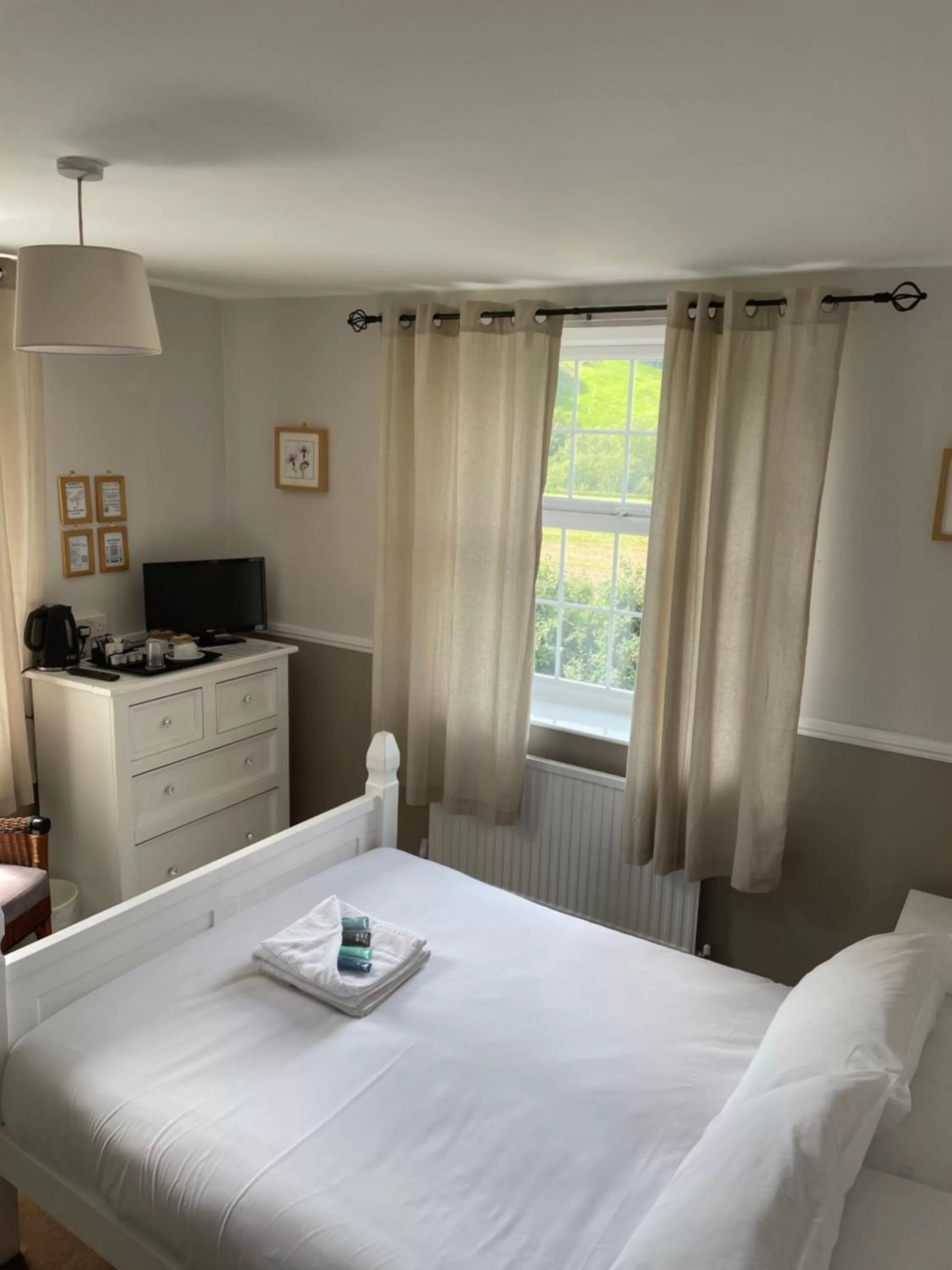 Bed in Inn On The Wye