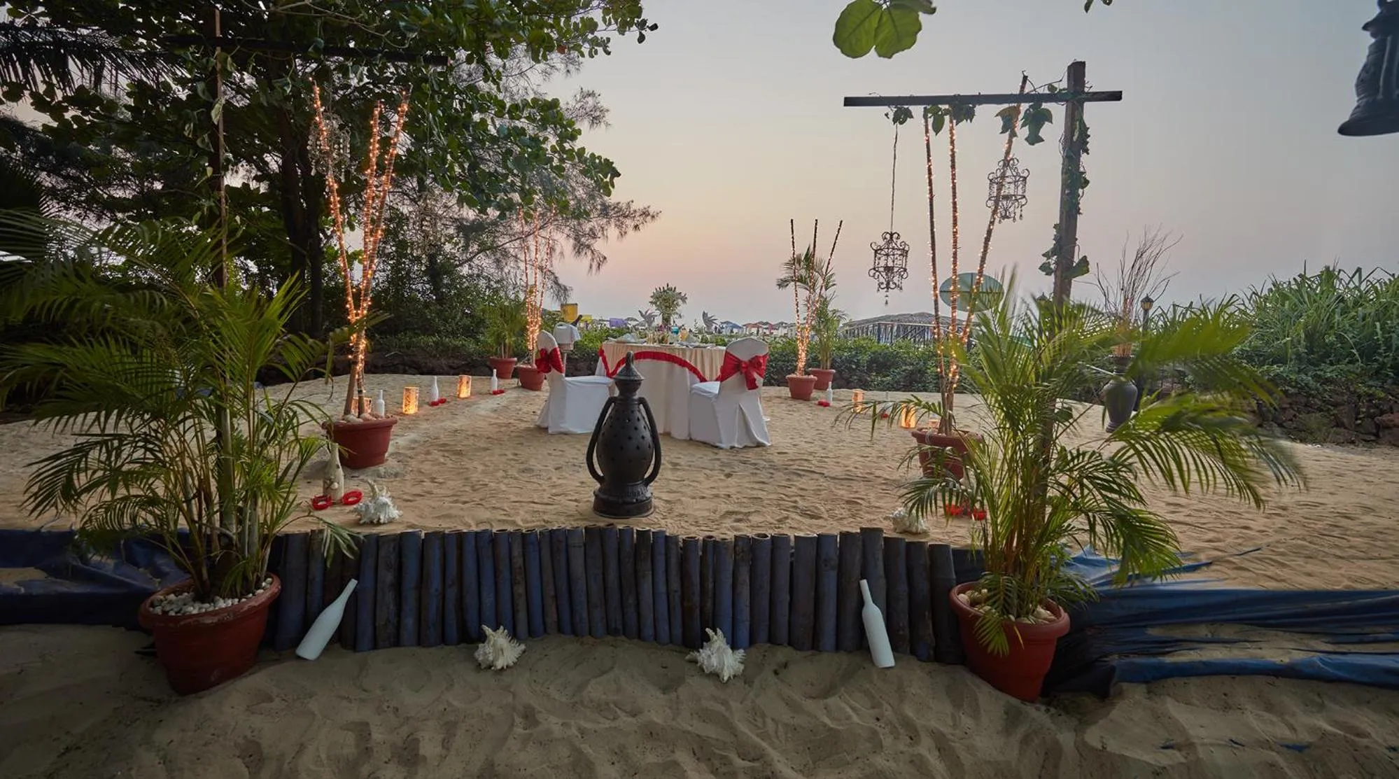 Restaurant/places to eat in Royal Orchid Beach Resort & Spa, Utorda Beach Goa