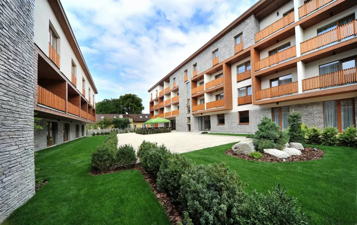 Facade/entrance, Property Building in Via Jasna Wellness Apartments